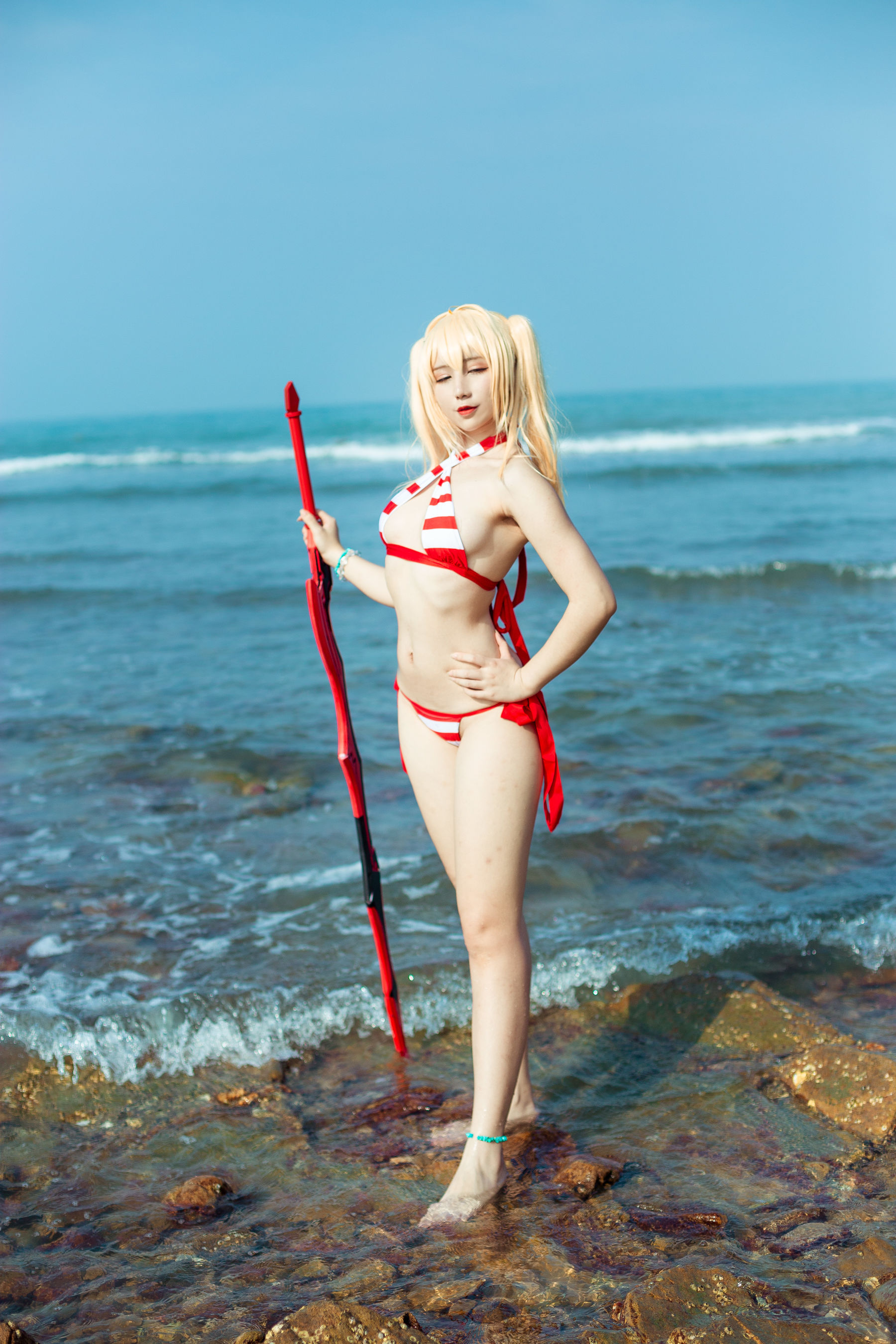 [福利COS] 动漫博主九曲Jean - 尼禄泳装第3张