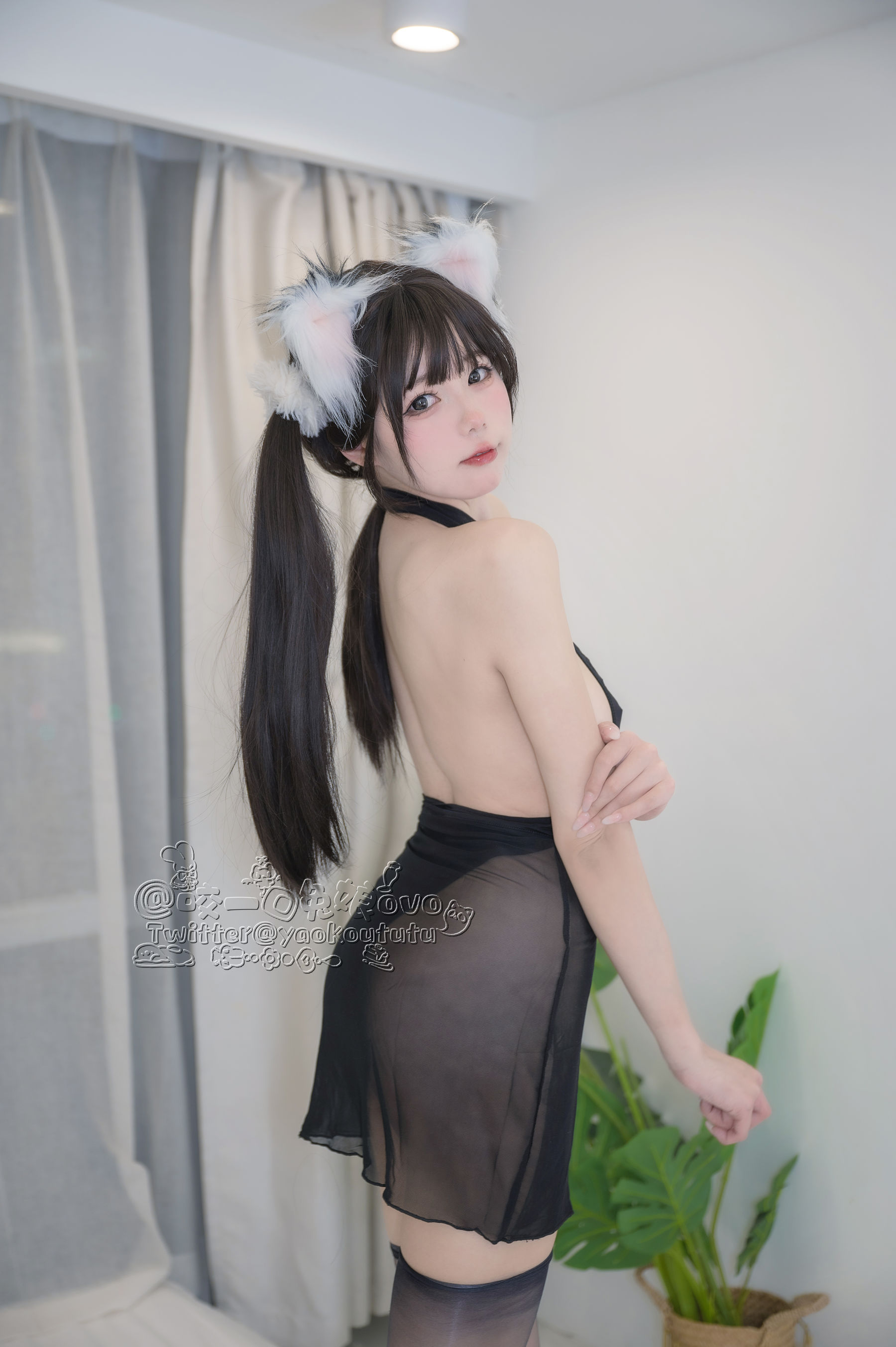 [福利COS] 咬一口兔娘 - 黑白配第8张