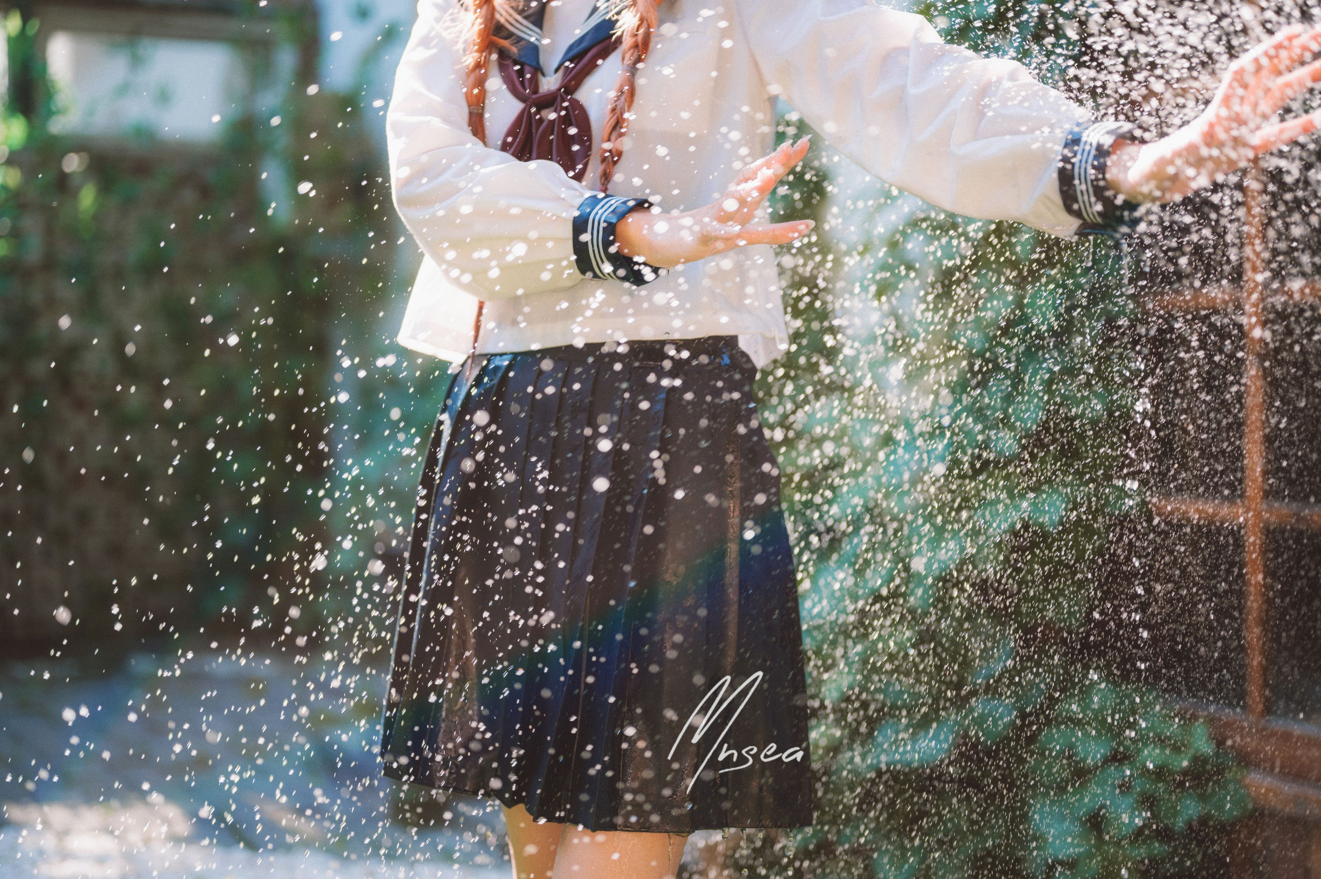 [福利COS] 妹抖青写真 - 死库水第1张