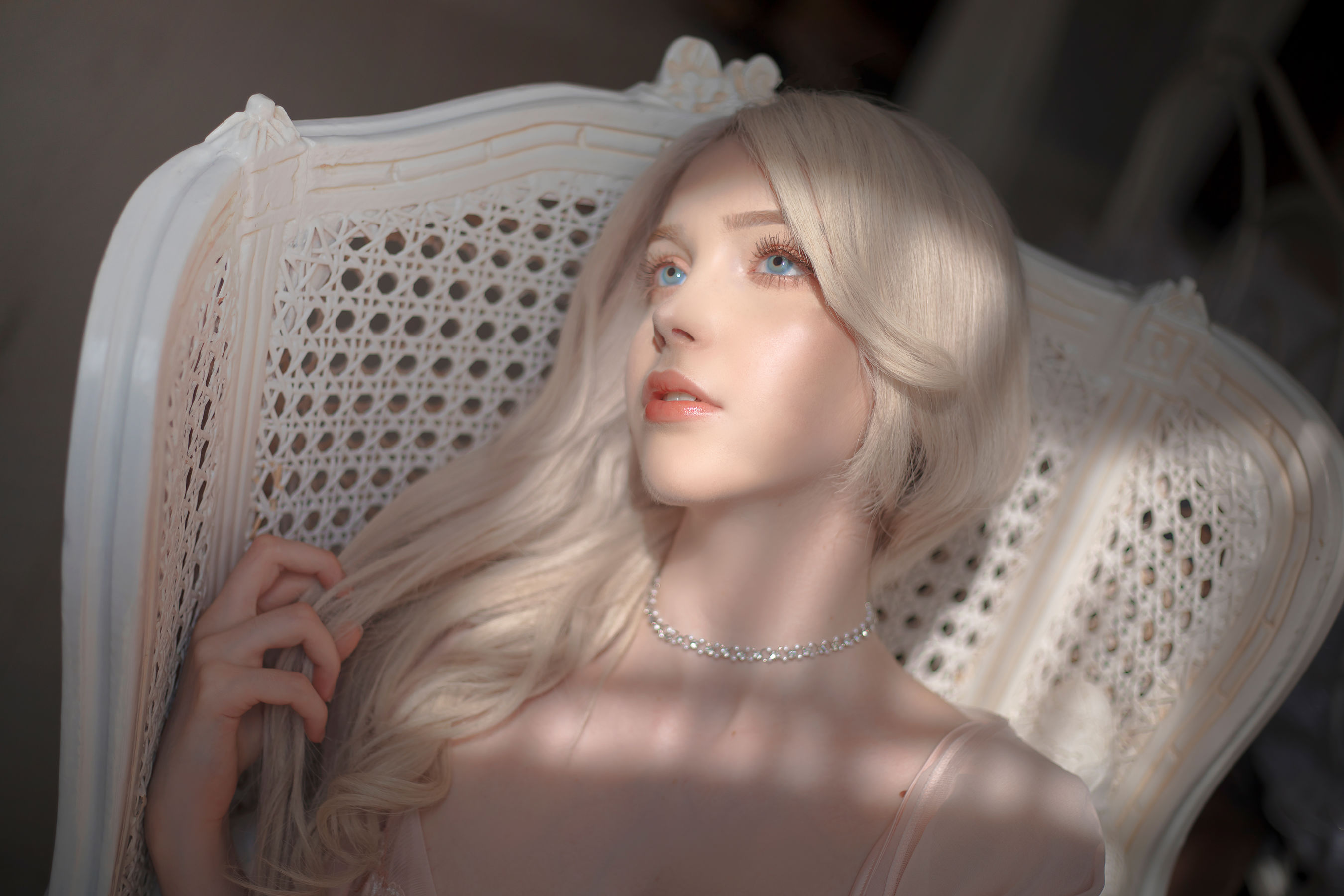 [COS福利] 国外美女SayaTheFox - 粉色套裝第5张