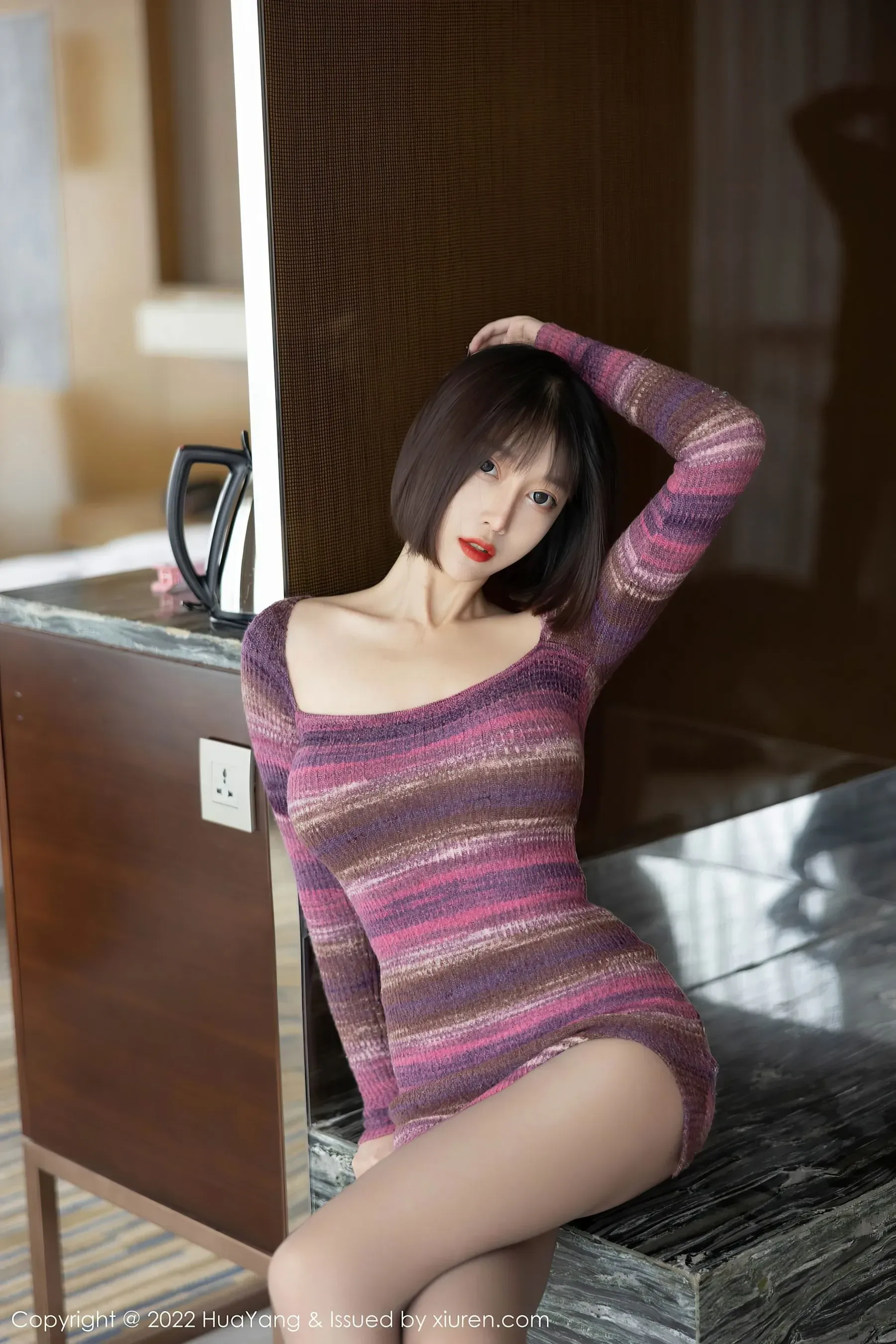 花漾 VOL.487 玥儿玥er 丝袜美腿诱惑写真第2张