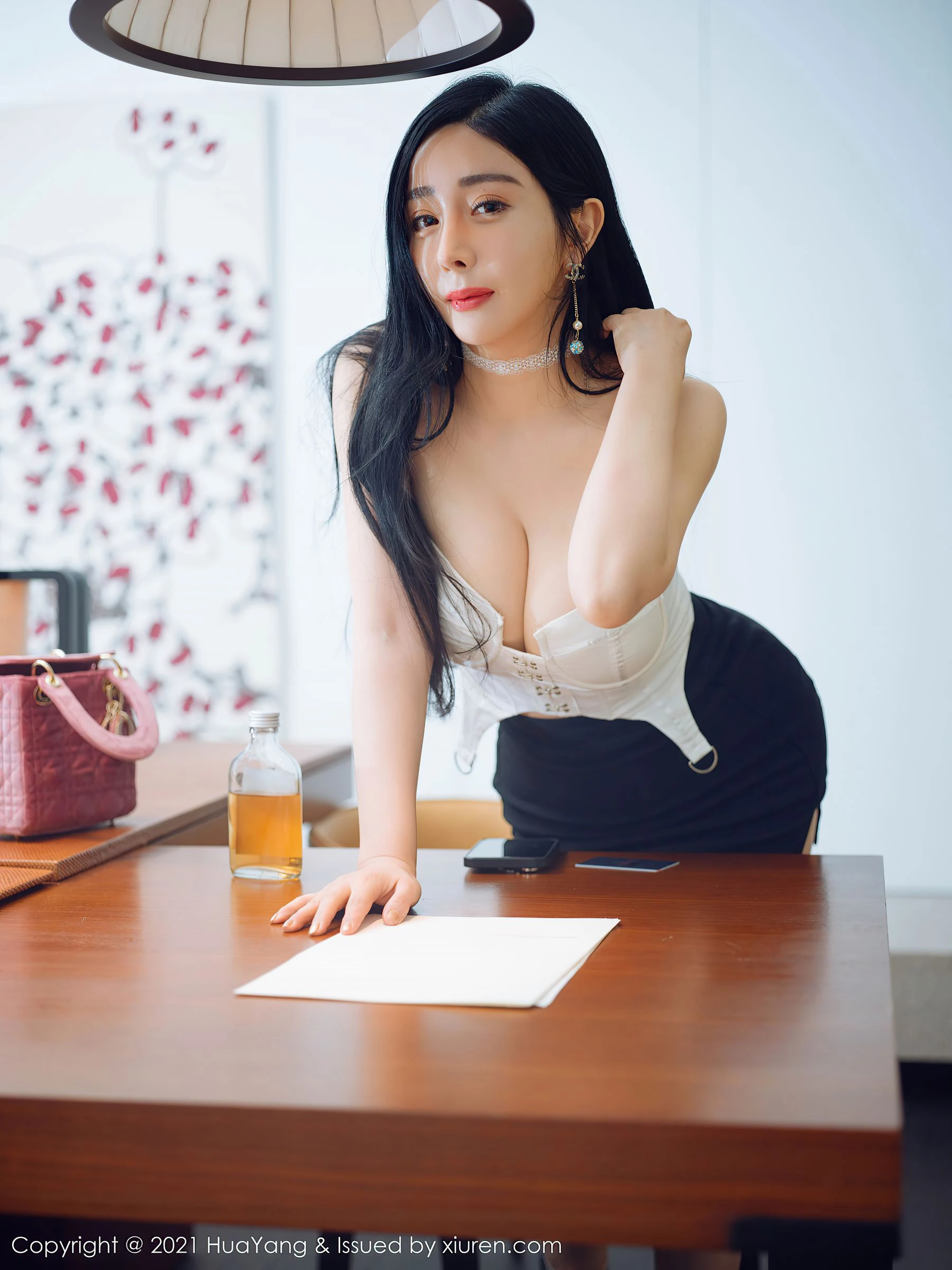 花漾 Vol.381 允爾第9张