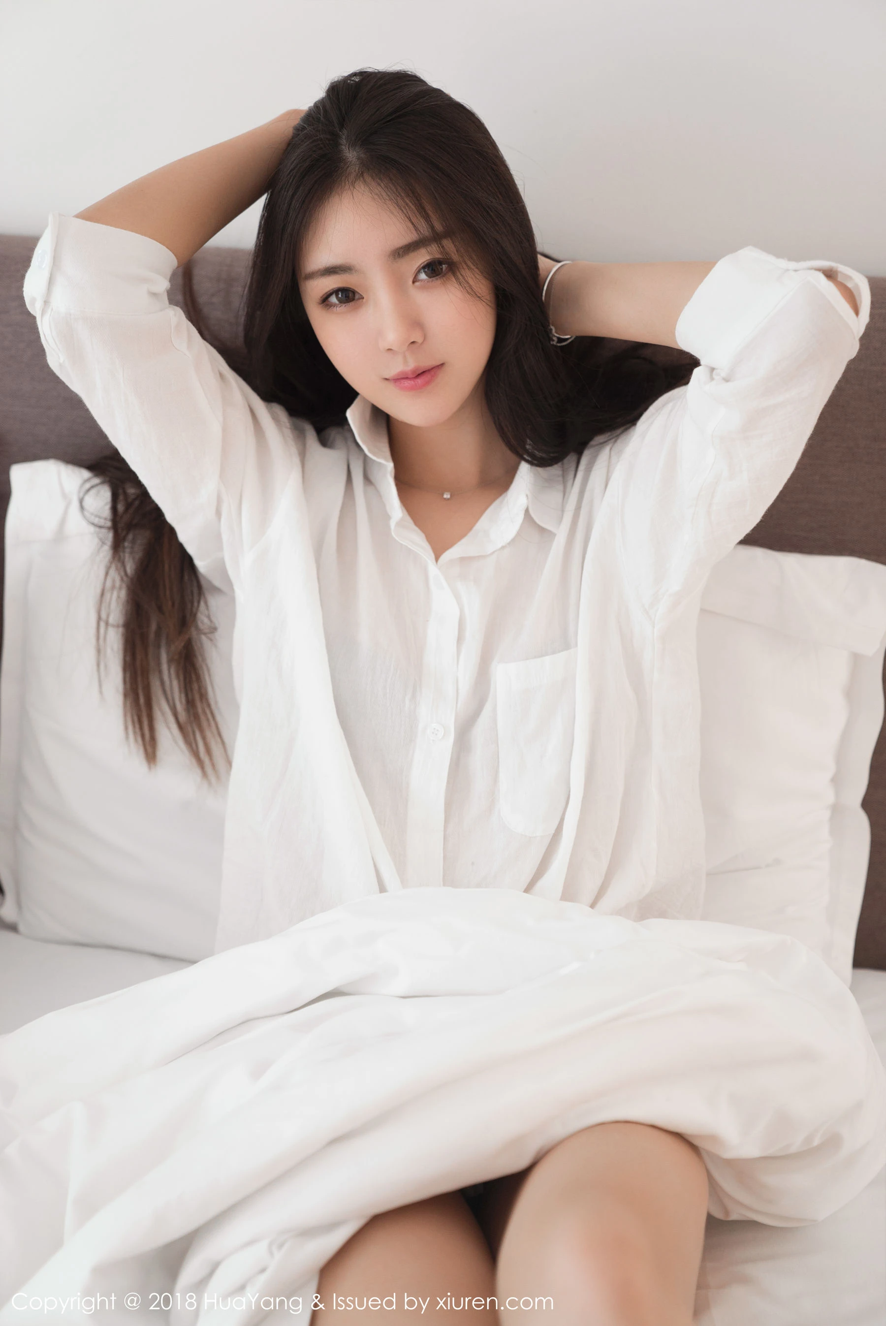 可樂Vicky《毛衣+白衬衫》 花漾 Vol.027第6张