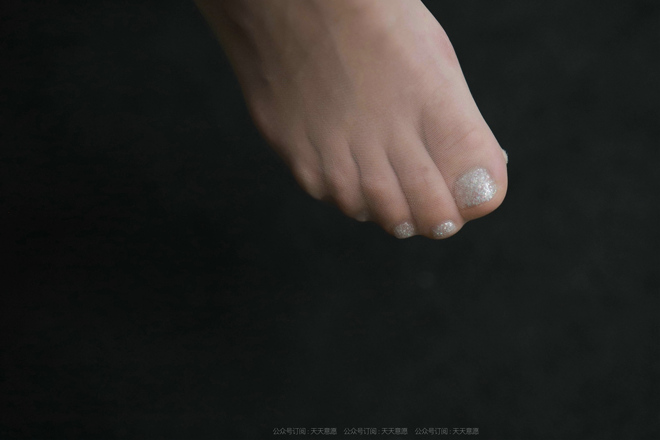 [IESS异思趣向] 2021.08.20 丝享家895：小六《灰色短裙很迷人》[90P]第10张