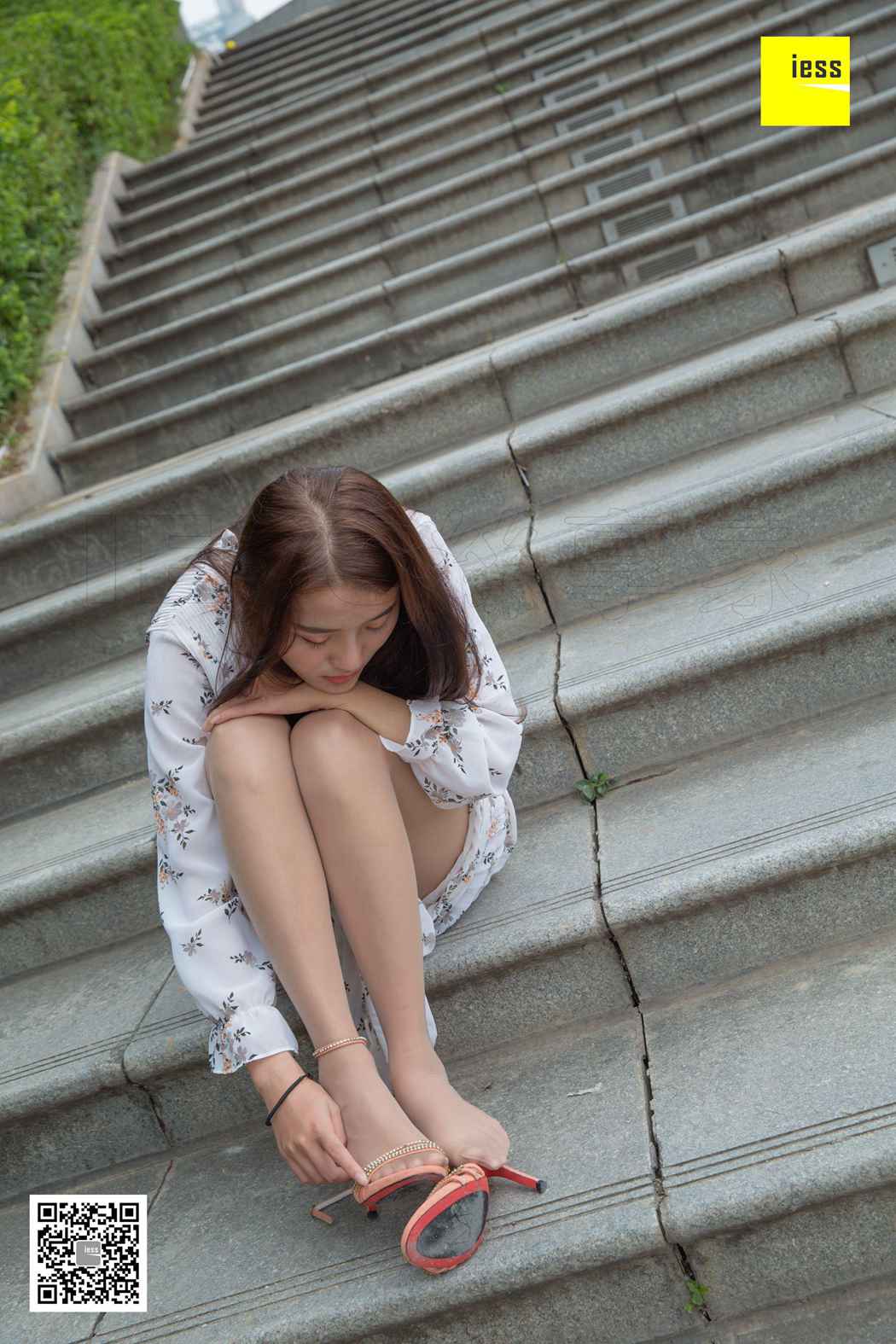 [IESS异思趣向] 2019.02.01 丝享家414：《婉萍飘飘仙女裙》婉萍 在现浏览第11张