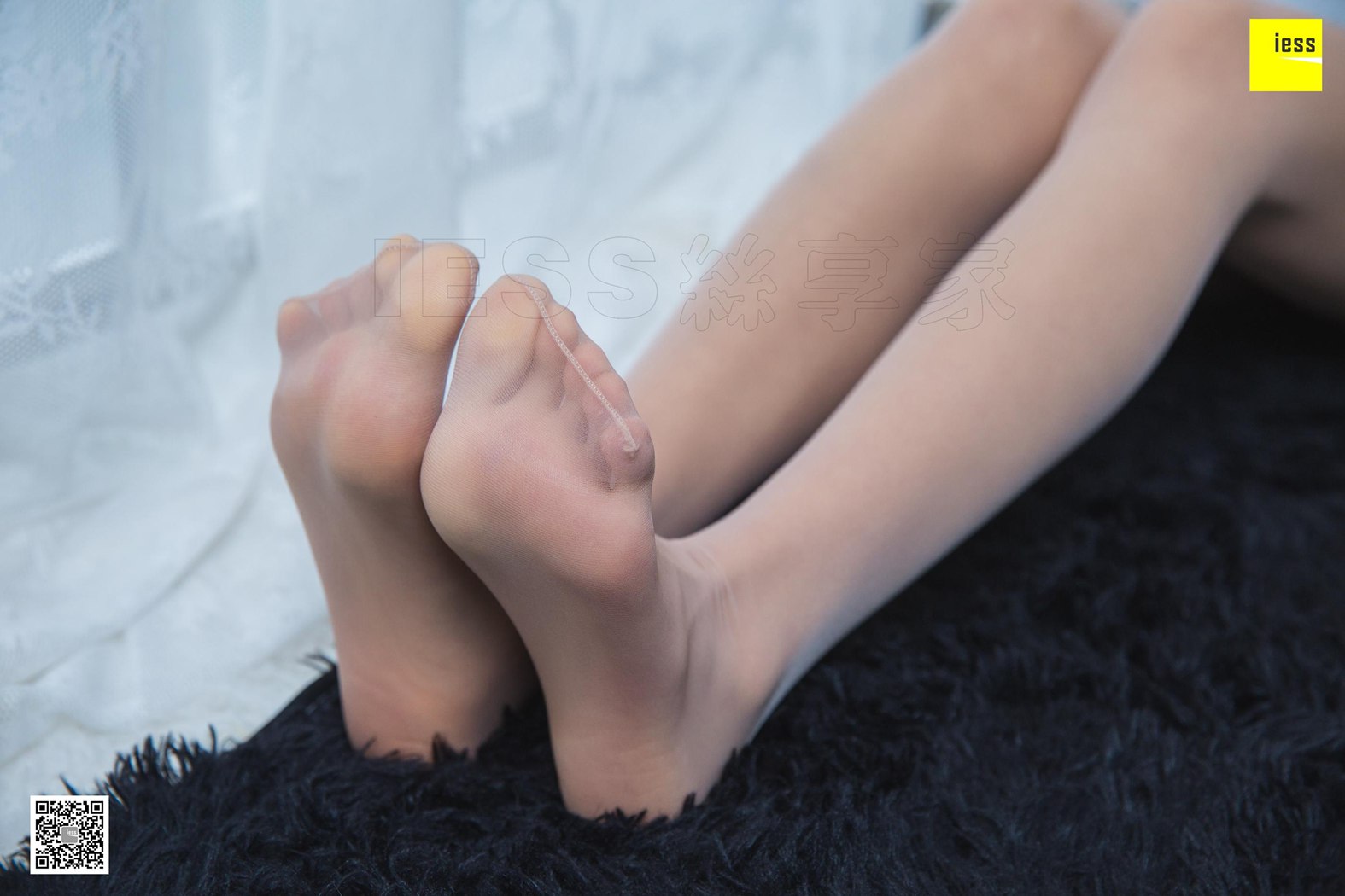 [IESS异思趣向] 2019.03.25 丝享家448：《窗台发呆的美子》美子 在现浏览第20张