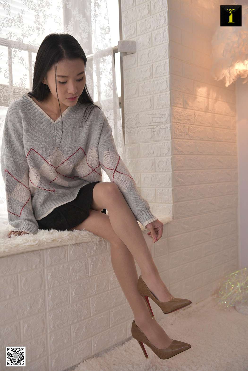 [IESS异思趣向] 2019.11.11 丝享家  606： 叶子《娇小叶子的毛衣》在现浏览第11张