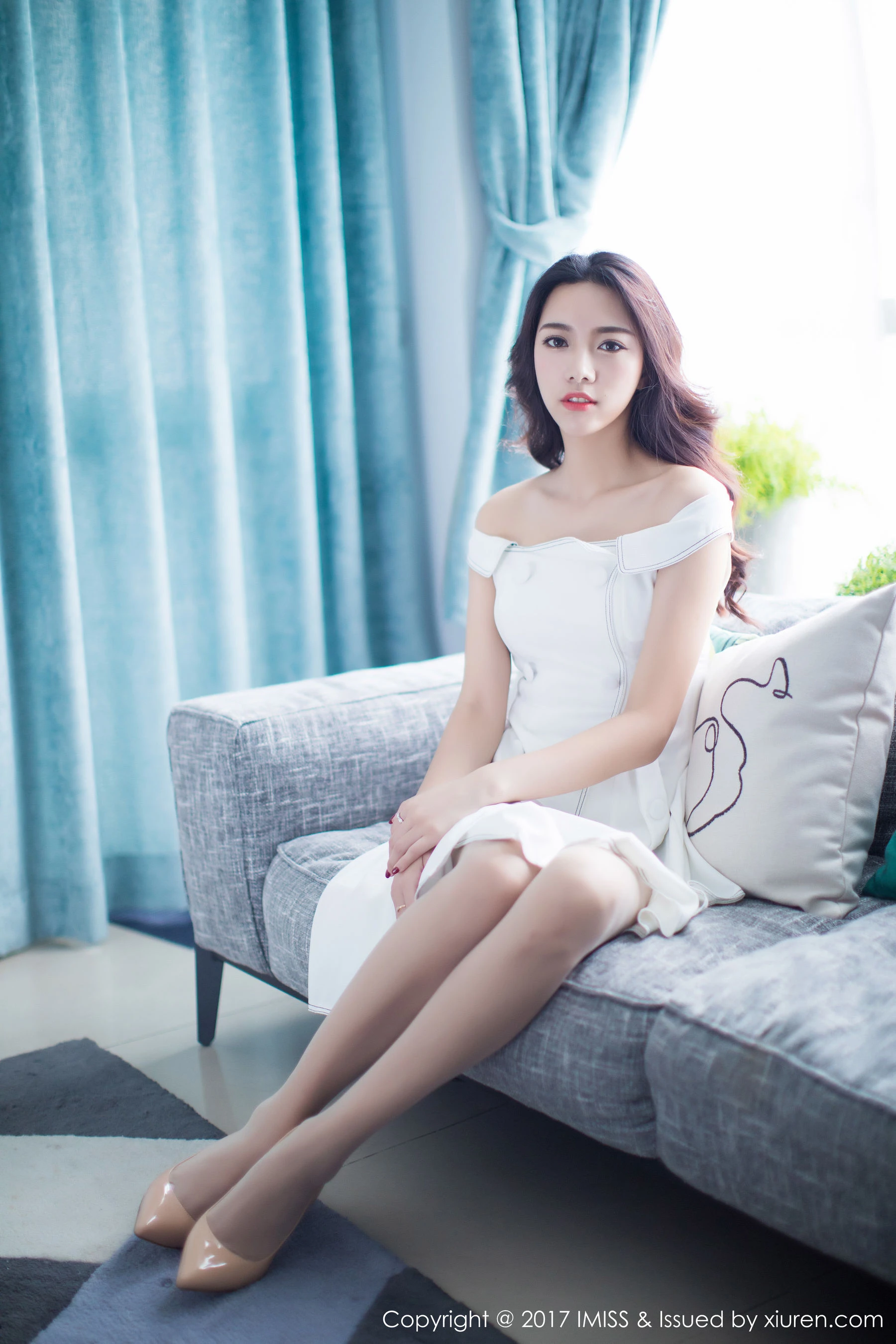 新人模特嫣儿 爱蜜社 VOL.174第1张