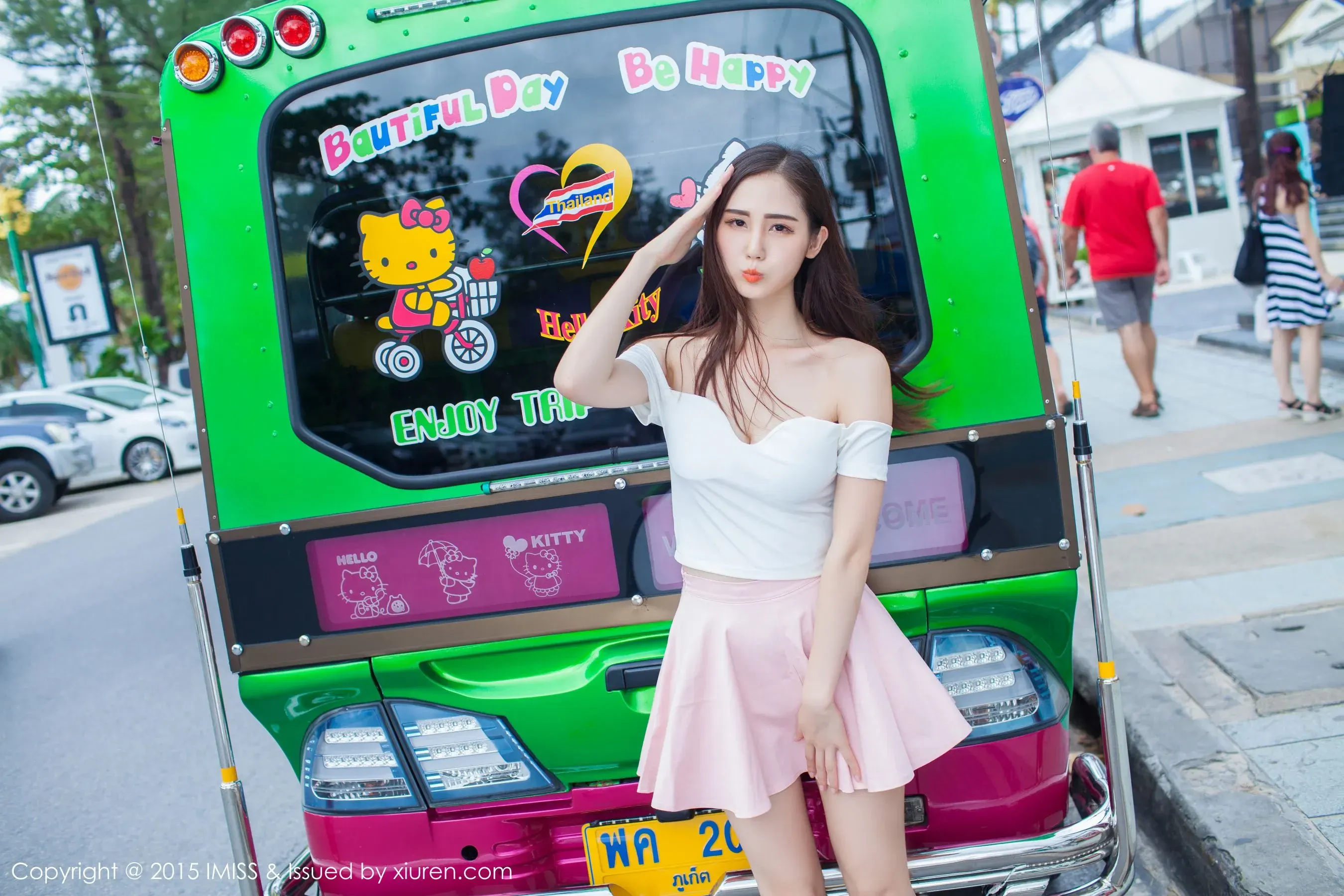 高挑美女SISY思《4套清新服饰》 爱蜜社IMiss Vol.041第18张