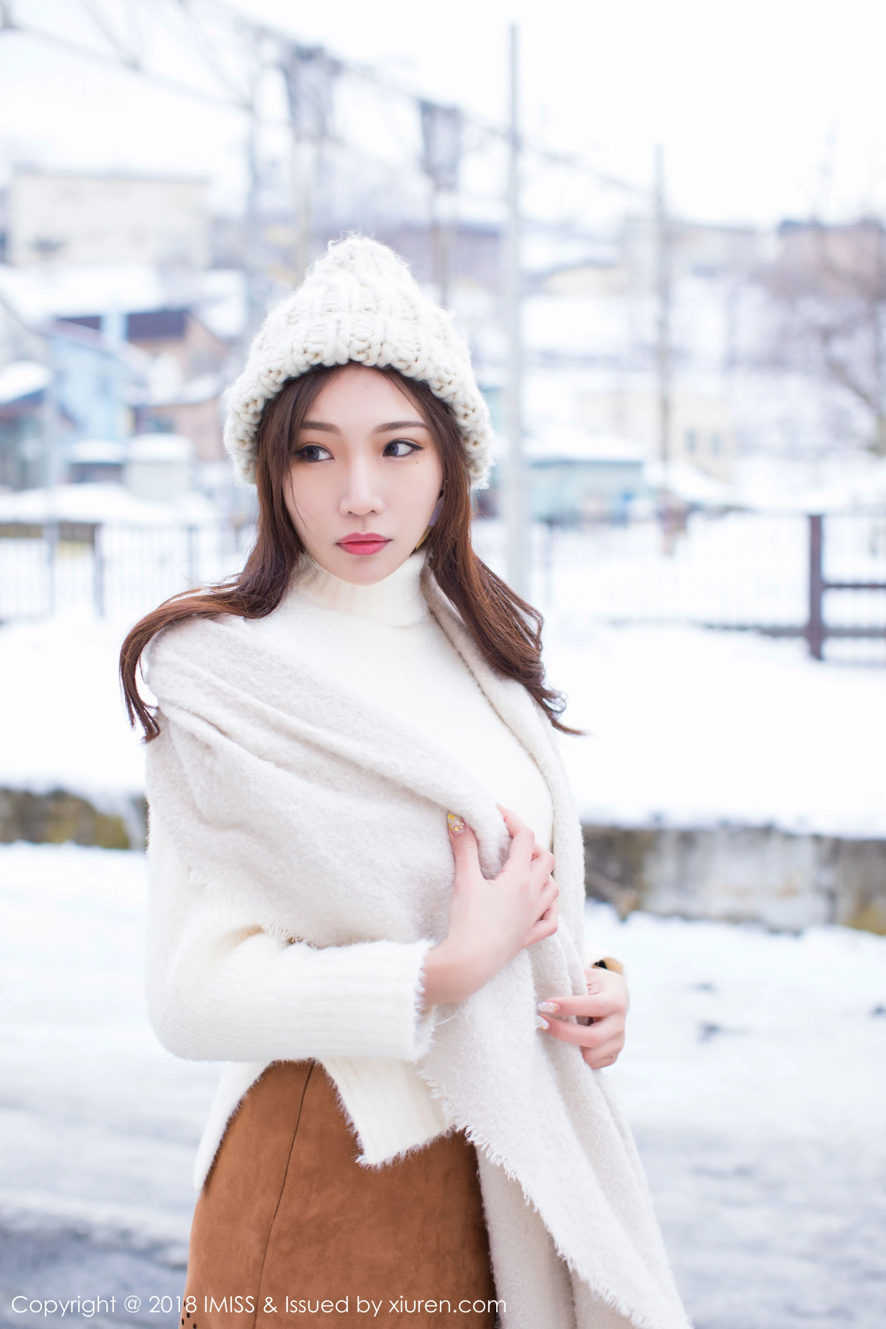 小狐狸Sica《北海道旅拍丝袜》 爱蜜社IMiss Vol.256第11张