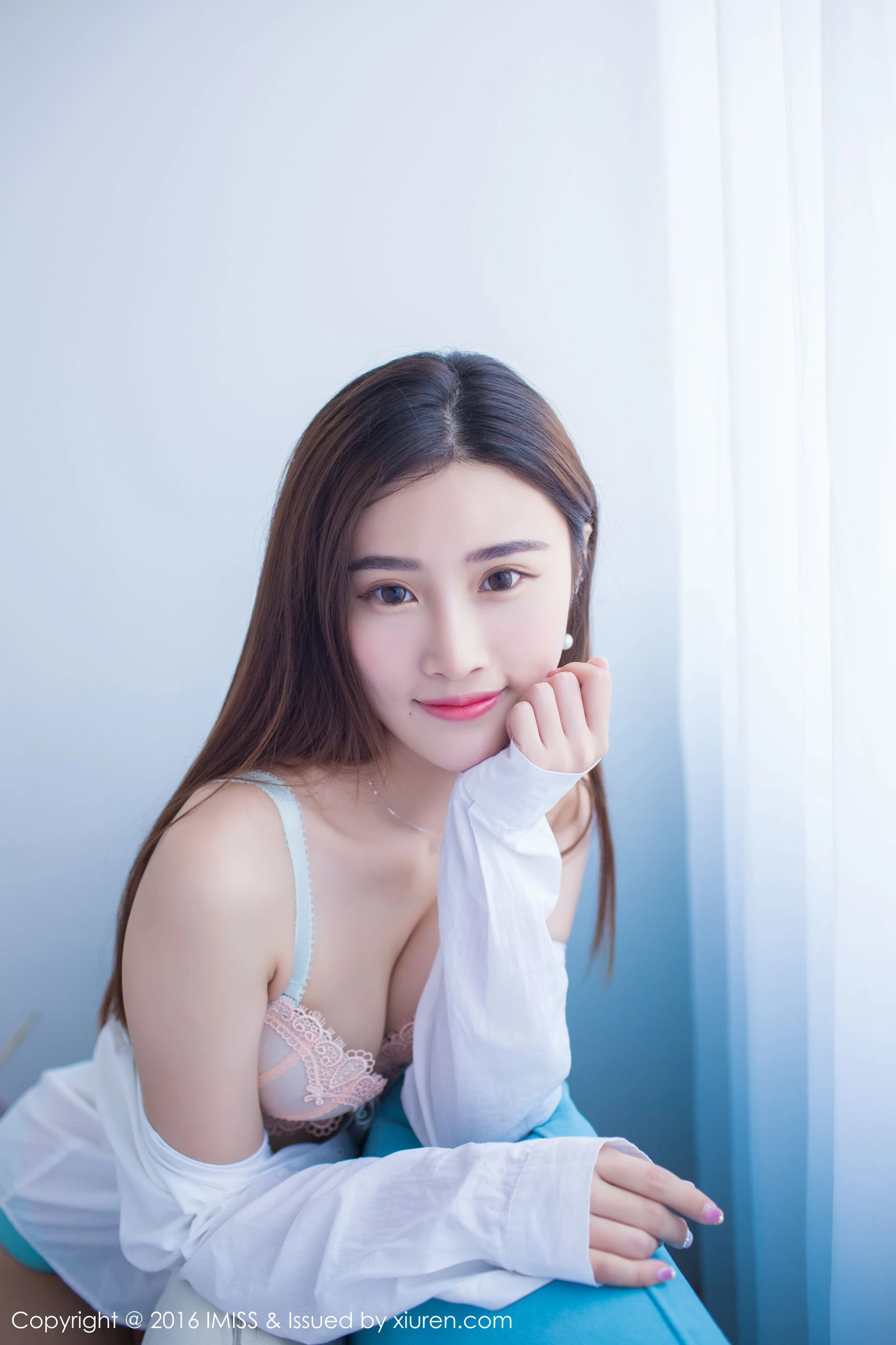 格格污巫《温文尔雅、小家碧玉型美女》 爱蜜社IMiss Vol.135第12张