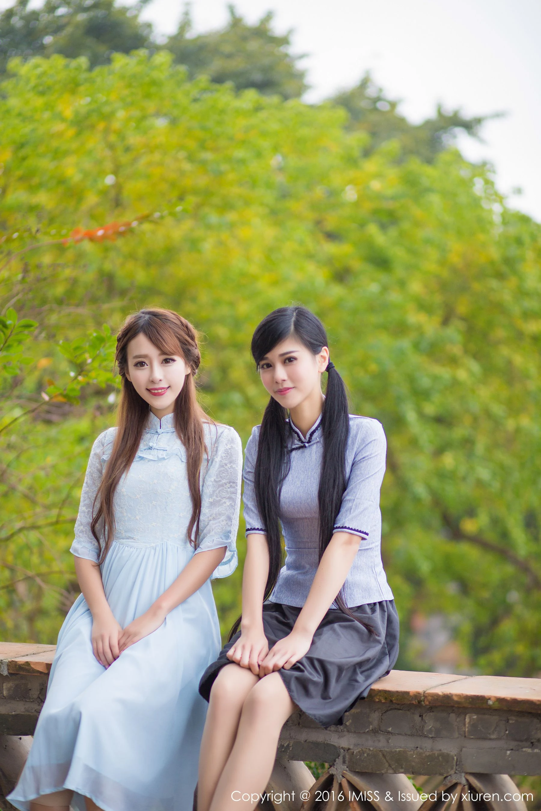 王曼妮、谭小雅《古典旗袍系列》爱蜜社IMiss Vol.070第14张