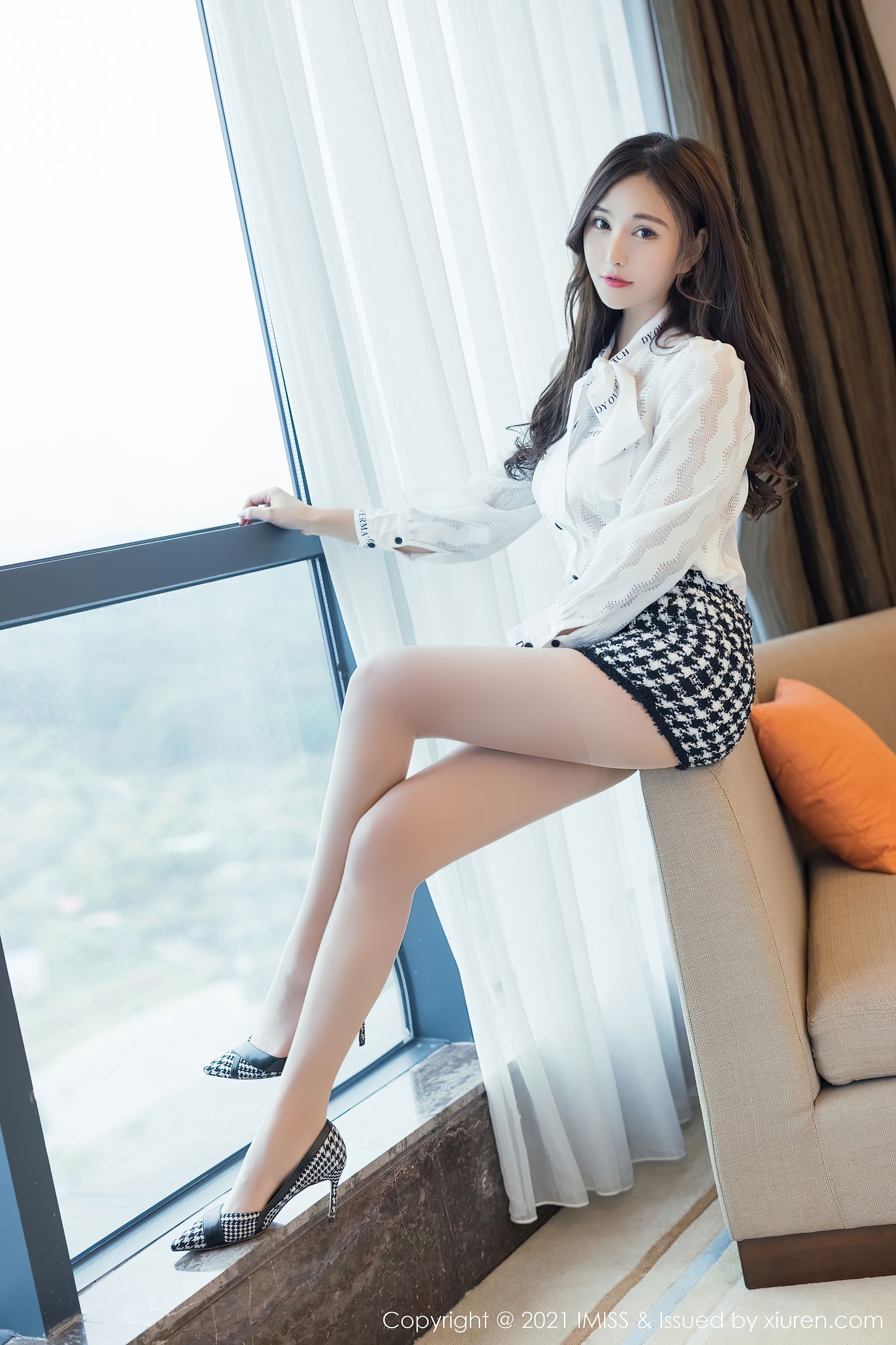 爱蜜社IMiss Vol.579 Lavinia肉肉第10张