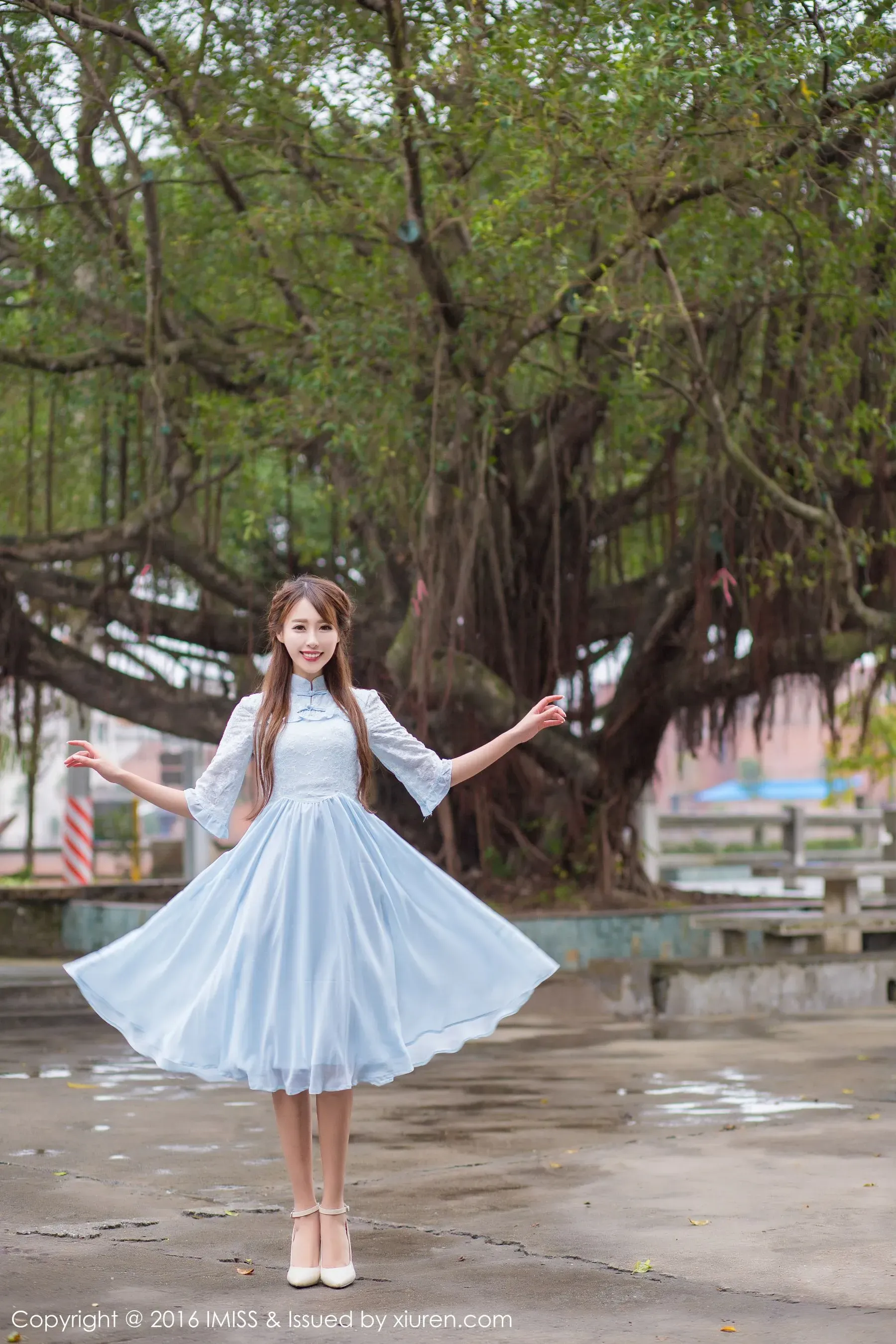 王曼妮、谭小雅《古典旗袍系列》爱蜜社IMiss Vol.070第18张