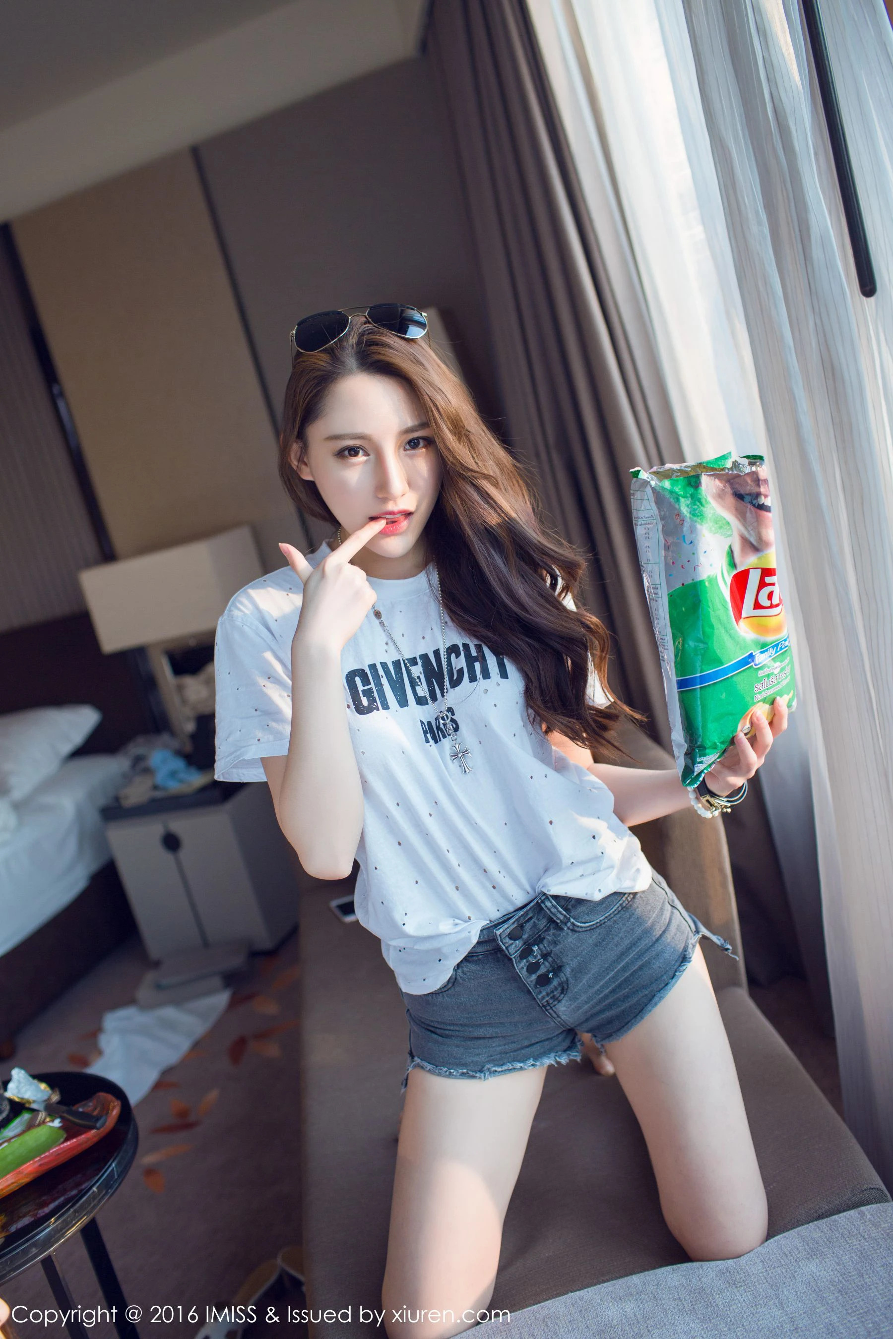 极品长腿美女@刘奕宁Lynn 爱蜜社IMiss Vol.080第2张