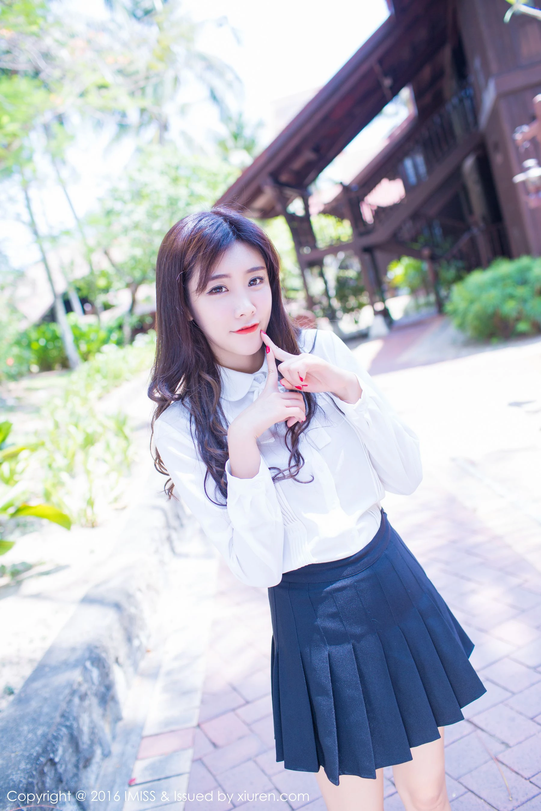 程小烦不烦《性感比基尼和白衬衫+短裙》 爱蜜社IMiss Vol.089第11张