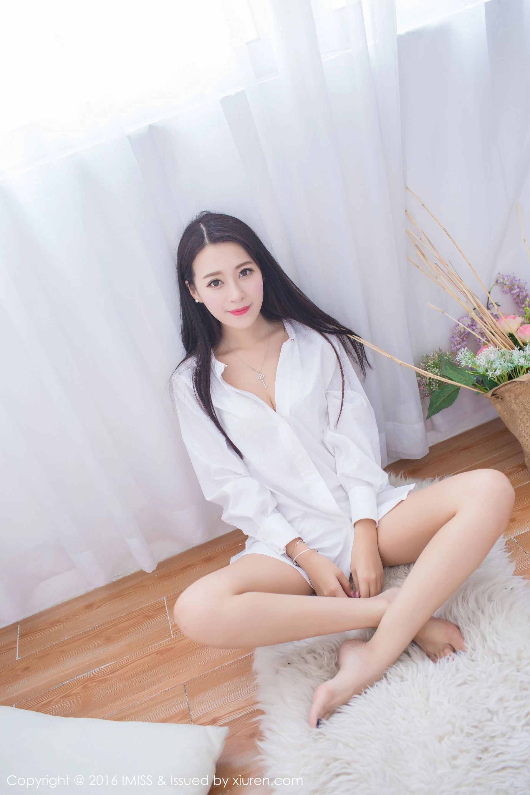 王曼妮好Q《性感睡衣+白衬衫系列》 爱蜜社IMiss Vol.137第4张