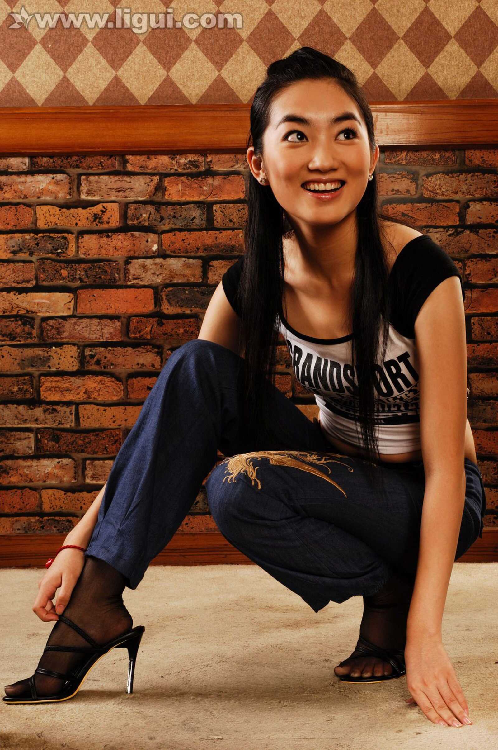 Model 王欢《北影新生炫耀婀娜体态》 [丽柜LiGui第10张