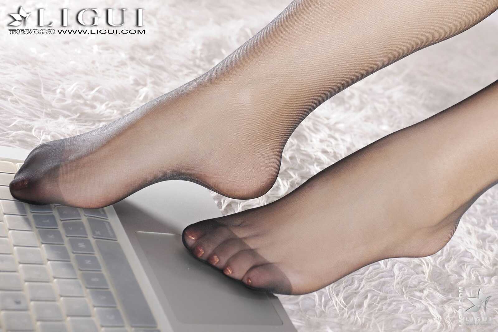 Model 晴晴《秀丽的丝襪女秘書》 [丽柜LiGui] 丝袜第9张