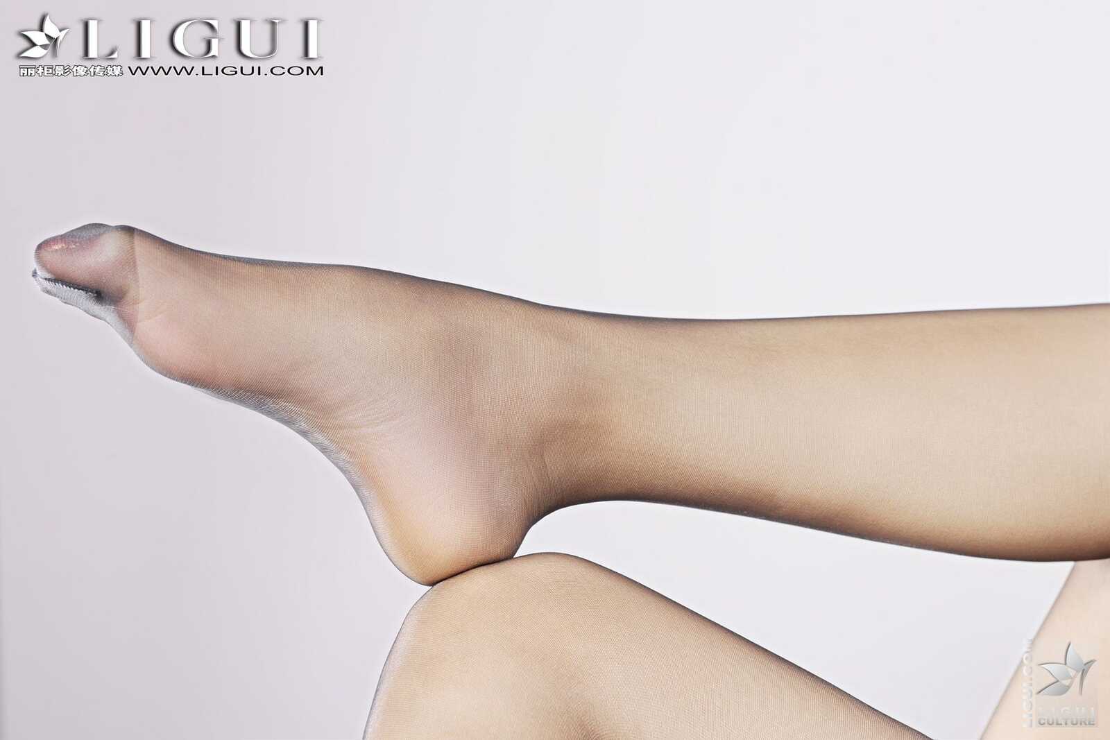 Model 晴晴《秀丽的丝襪女秘書》 [丽柜LiGui] 丝袜第3张