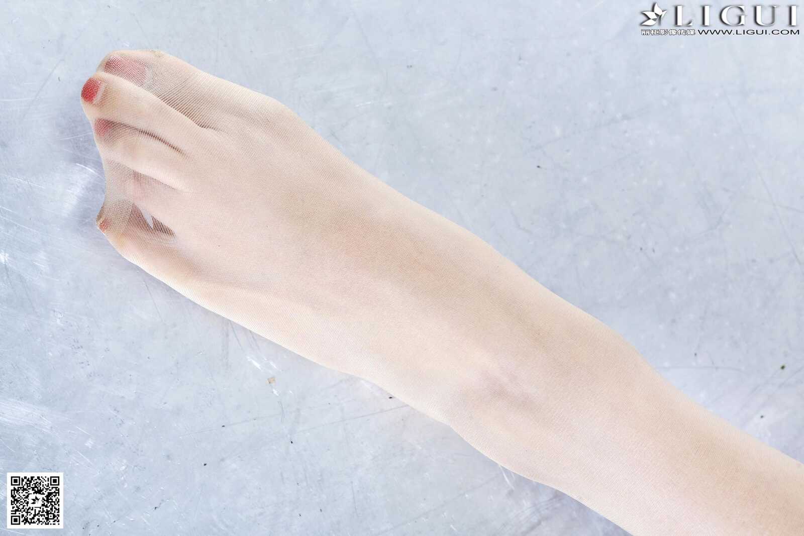 [丽柜LiGui] Model 司琪《气球少女丝足》美腿玉足写第9张
