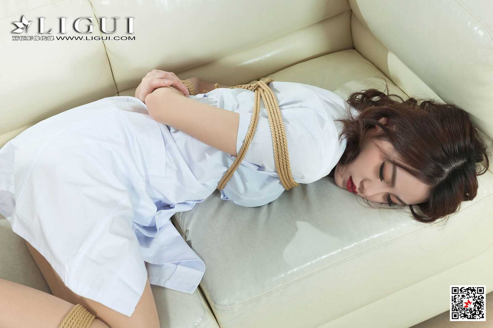 腿模Xilly《护士绳艺捆绑》 [丽柜美束Ligui] 写真集第8张