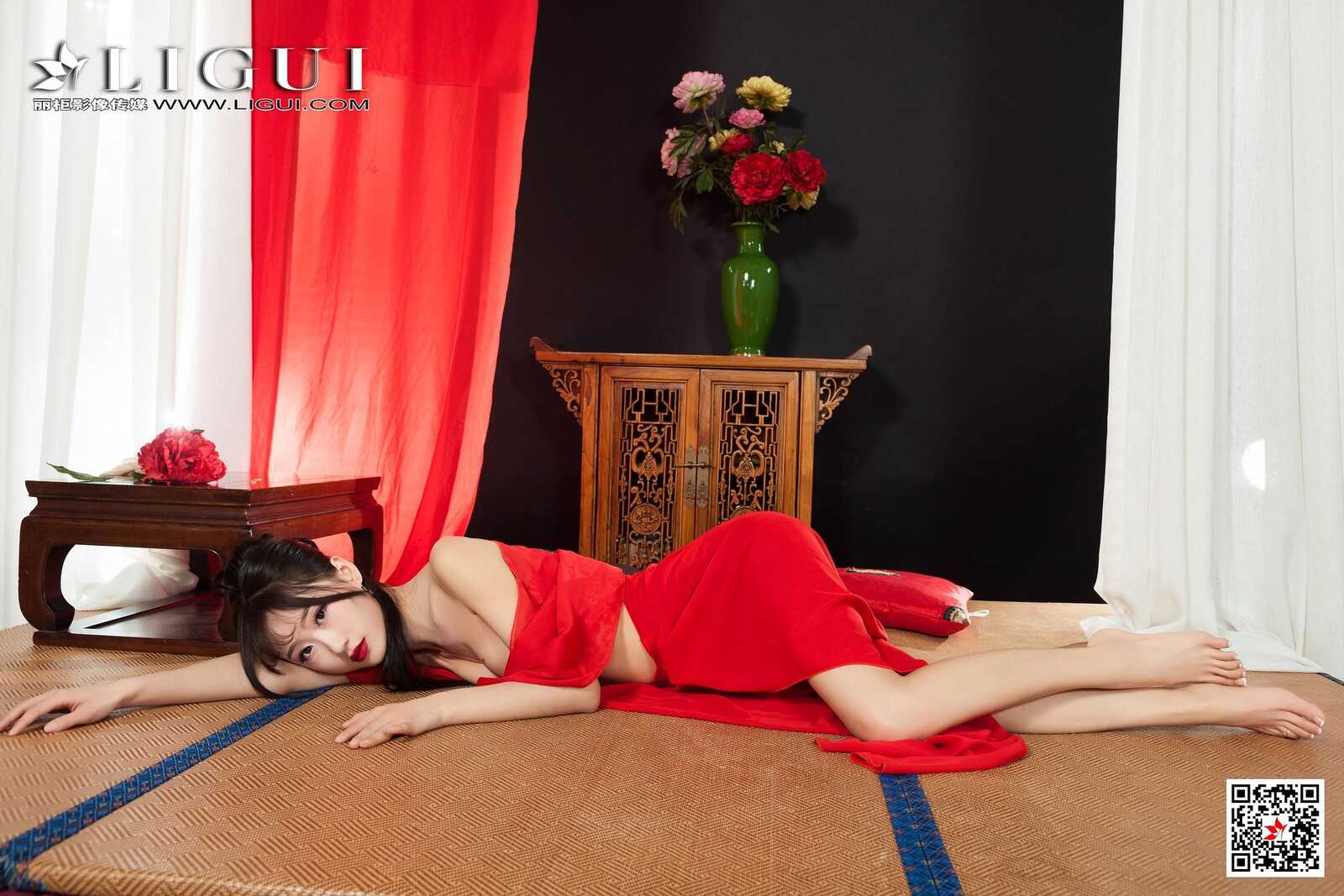 王炜炜《极品古典丝足》 [丽柜LIGUI] 网络丽人 写第9张