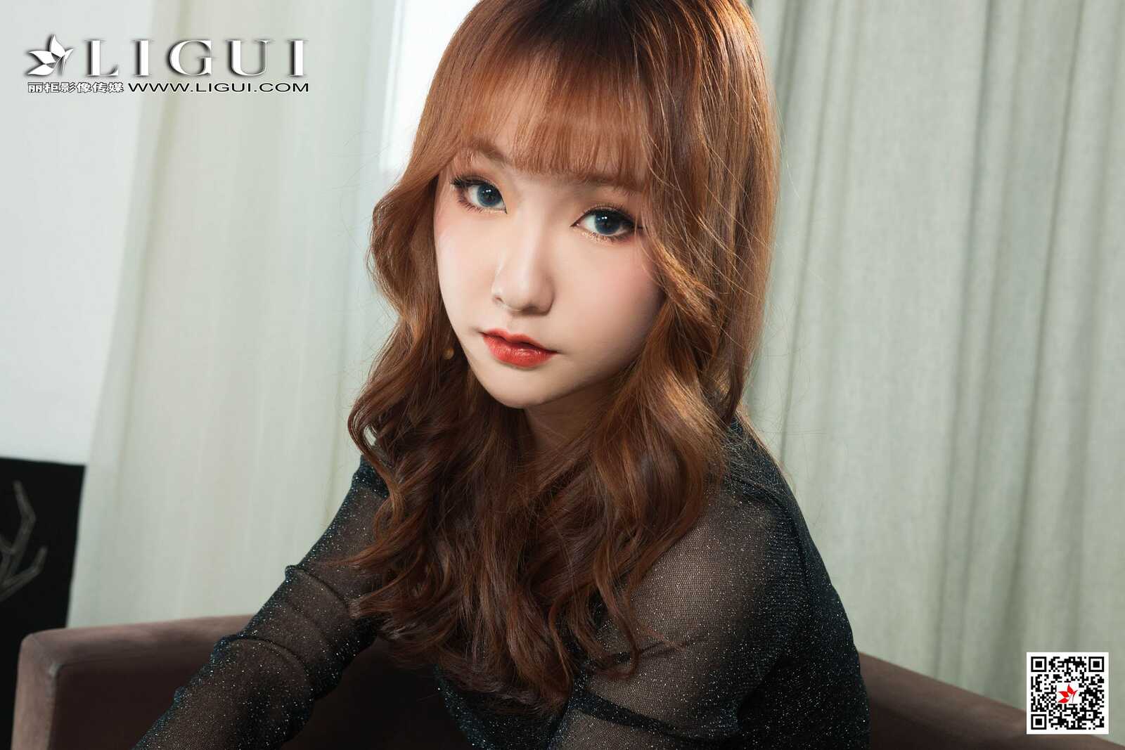 Model 蕊蕊《黑丝袜美腿玉足》 [丽柜Ligui] 写真集第8张