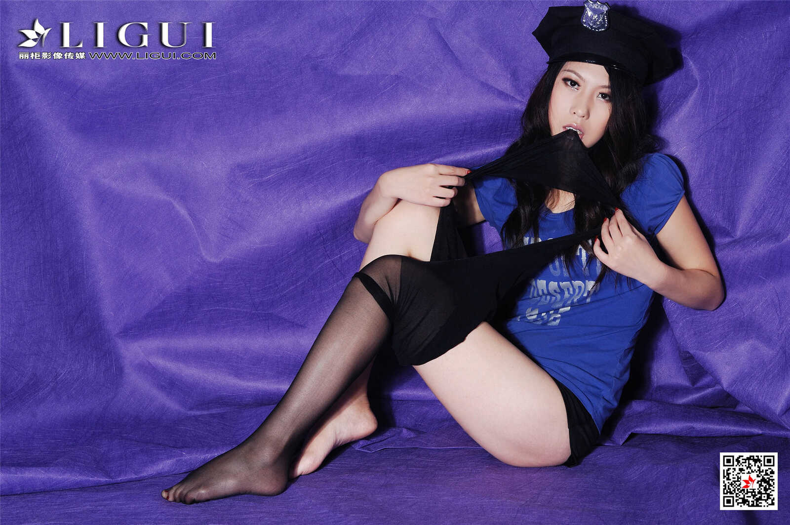 Model 幽幽《黑丝女兵》 [丽柜Ligui] 写真集第2张