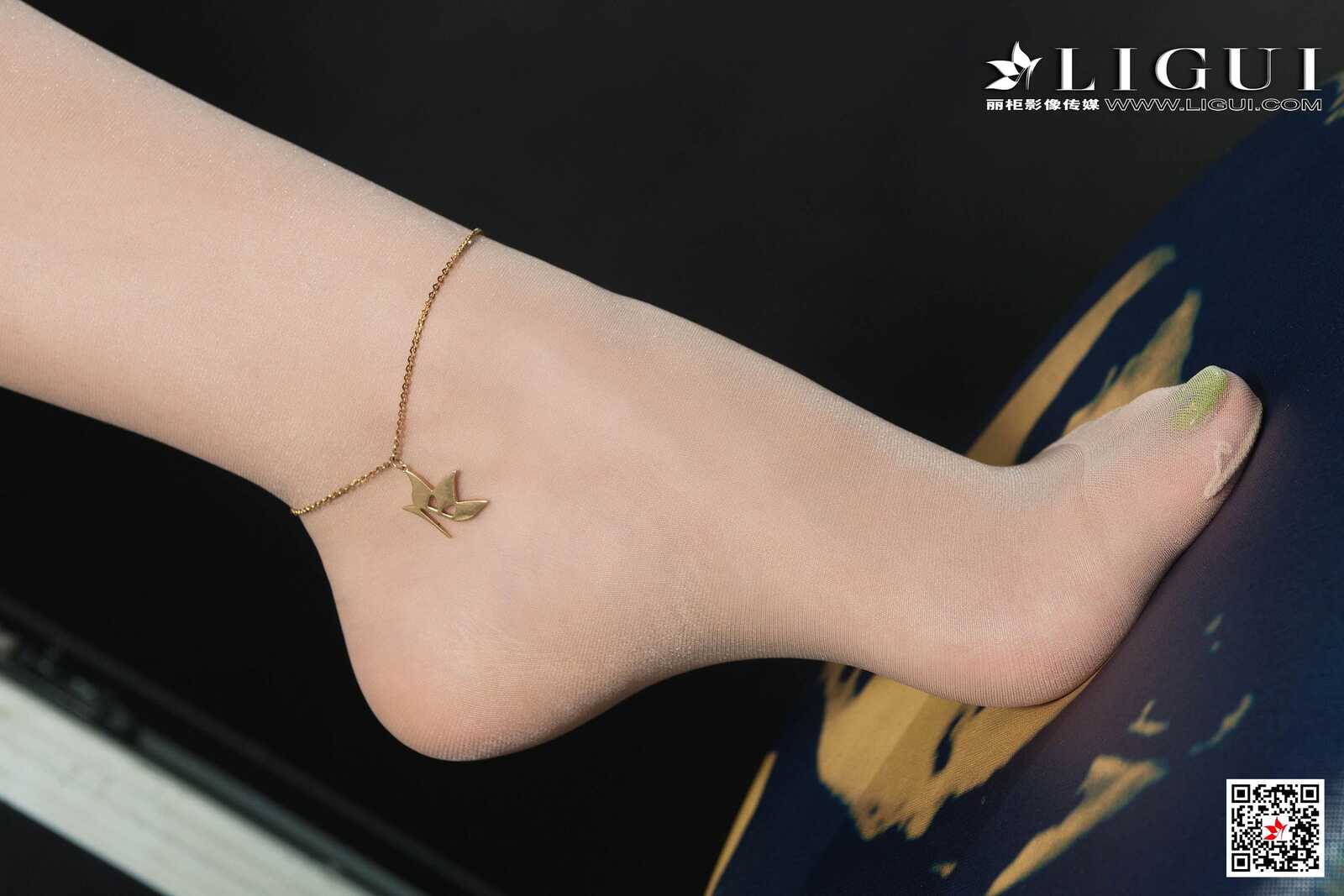 Model 安娜《致敬迈克尔杰克逊》 [丽柜Ligui] 写真第3张