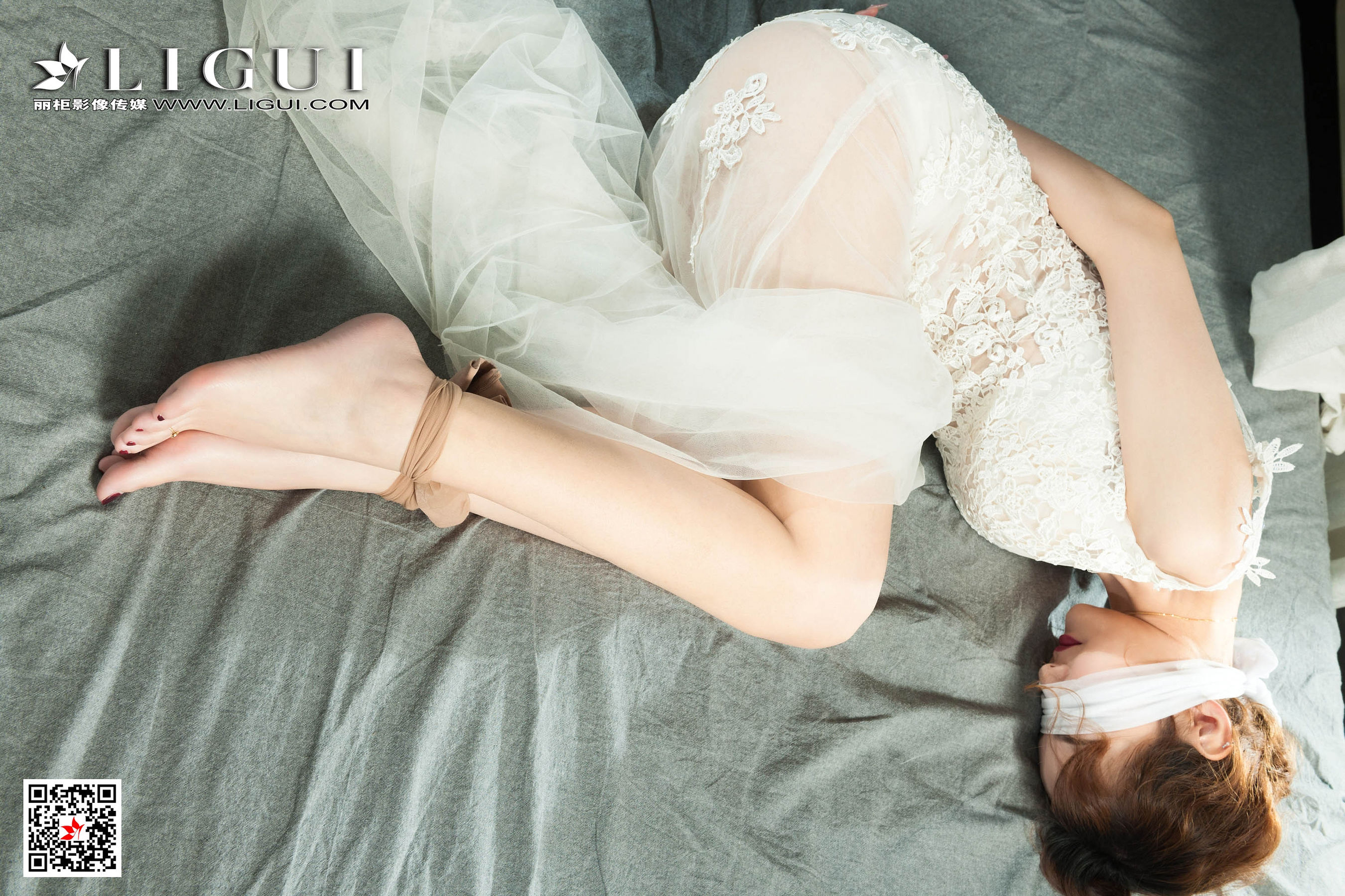 [丽柜美束Ligui] 蕊蕊 《婚纱绳艺》 写真集第7张