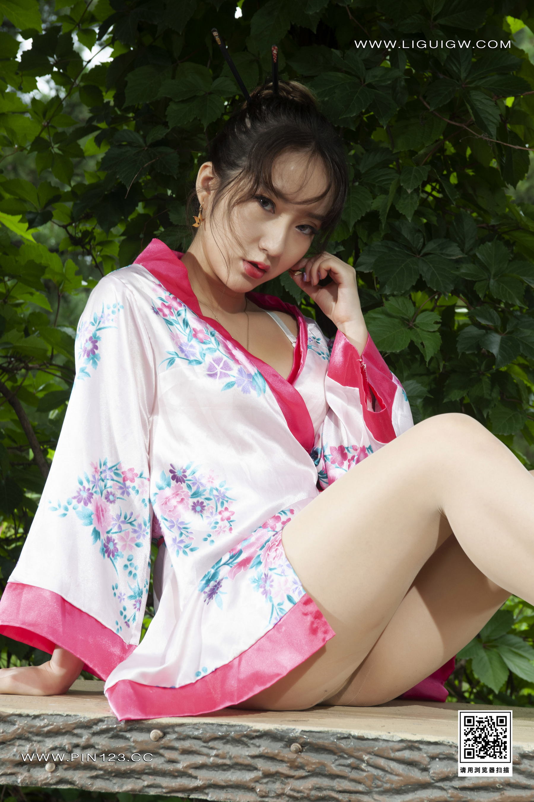 [Ligui丽柜] 2023.08.14《丝足踏青》汐汐第18张