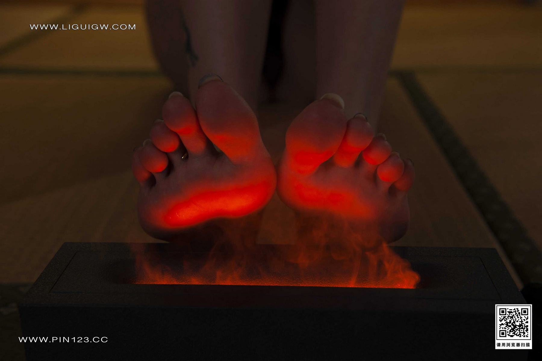 [Ligui丽柜] 2023.11.27《唇享欲足》甜甜第16张