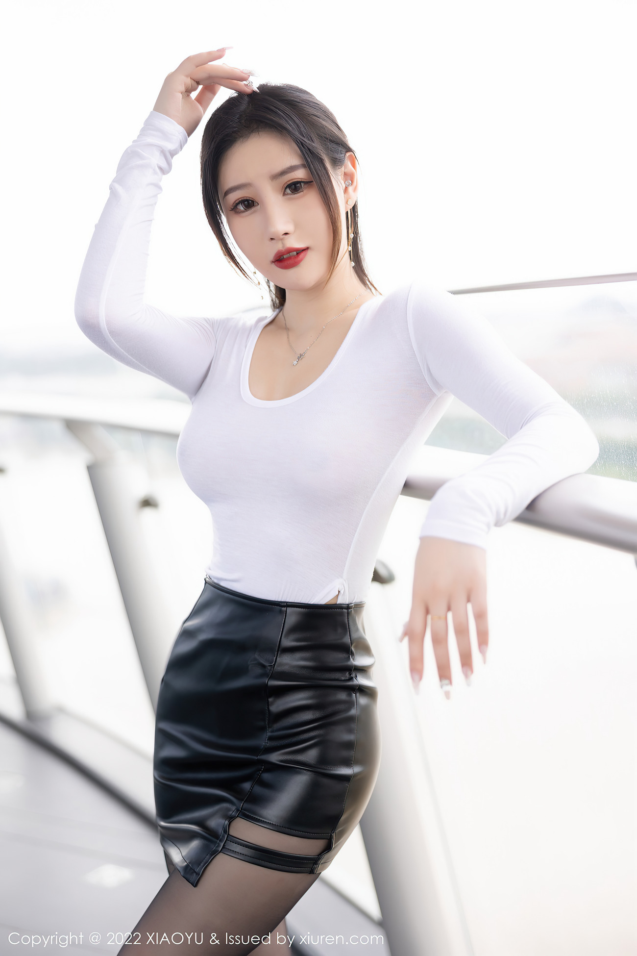 [XIAOYU语画界] 2022.07.19 VOL.823 张欣欣 皮裙黑丝[46P]第1张