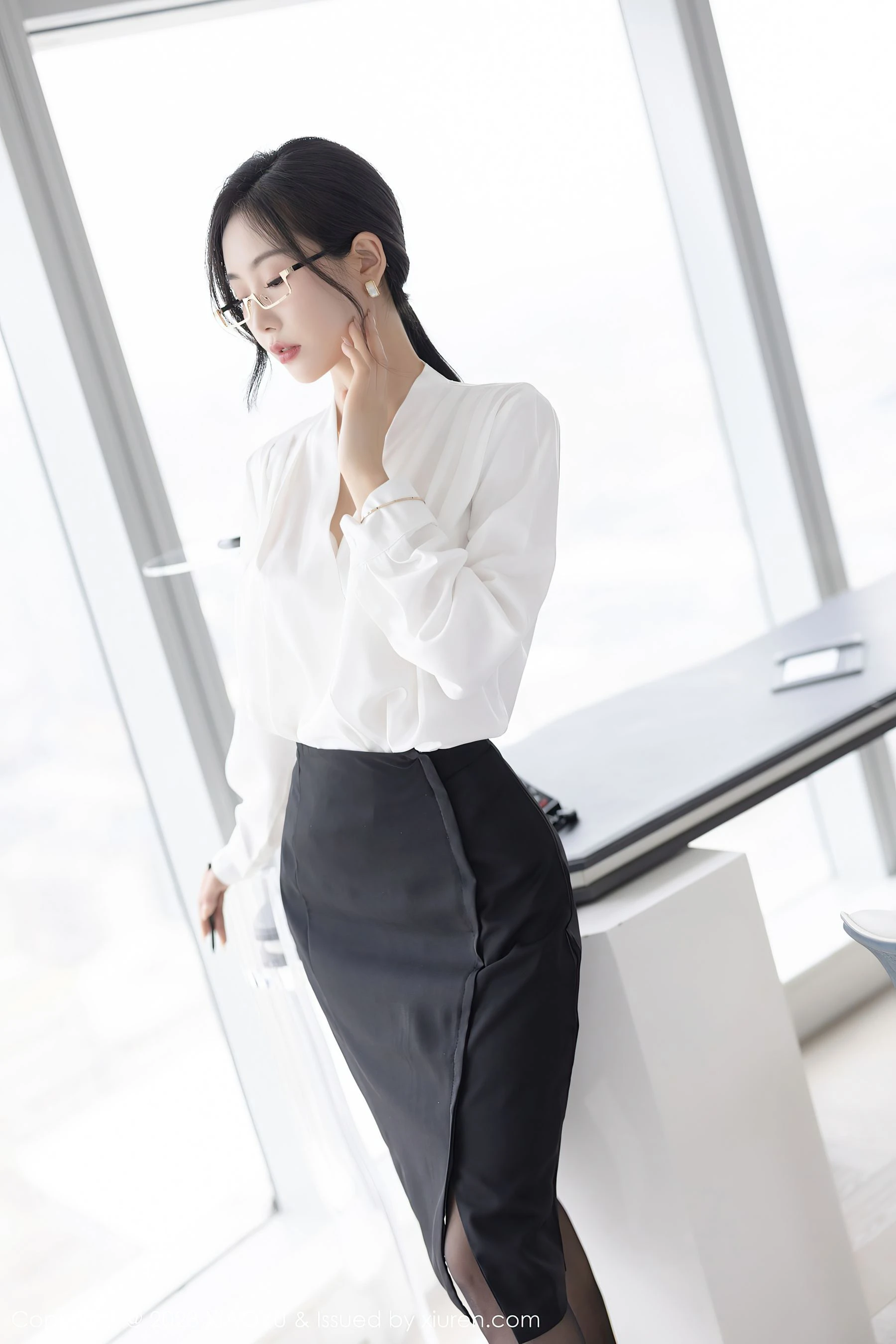  语画界 VOL.1005 苏苏阿 短裙美臀第25张