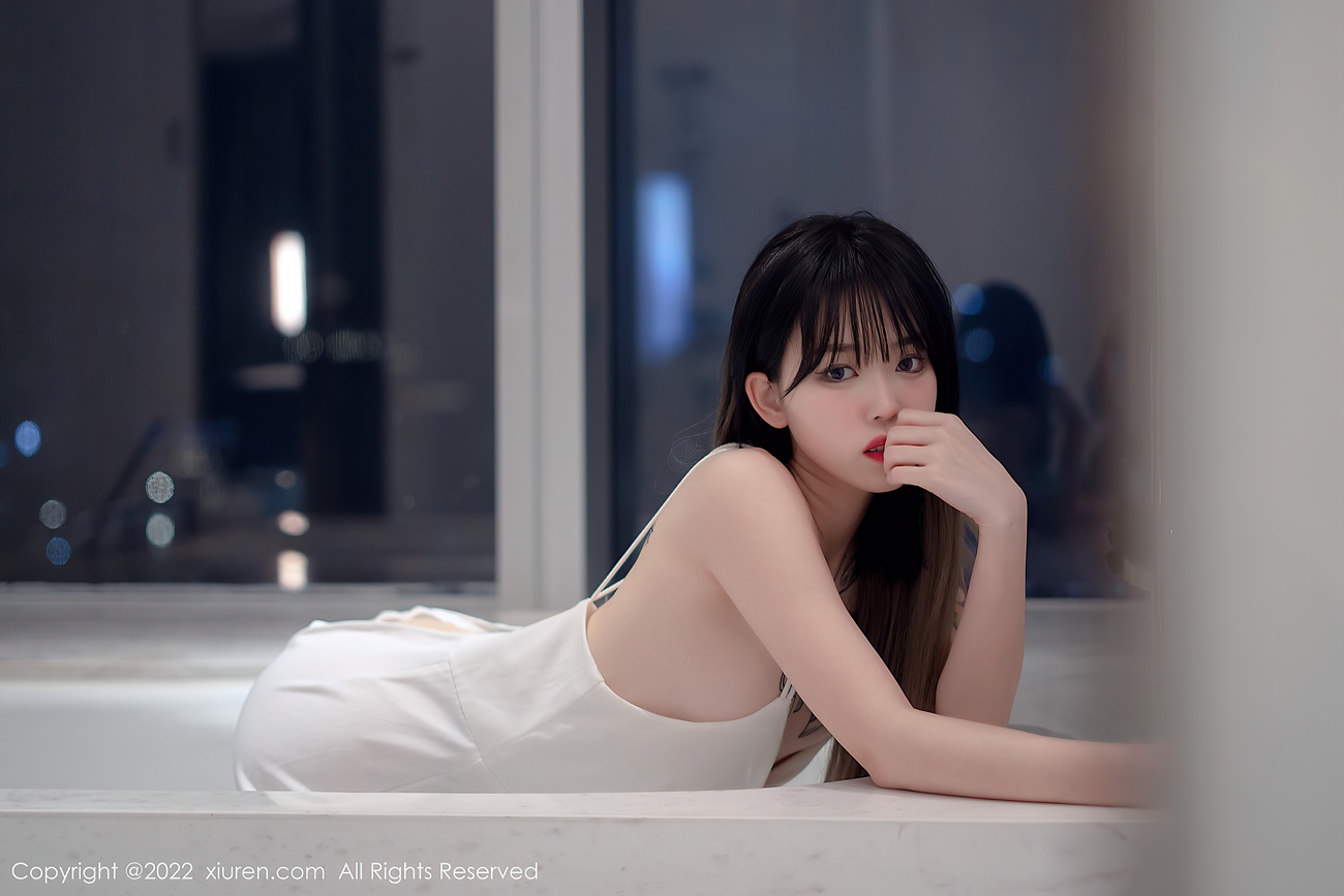 [Xiuren绣人网]2022.02.21 NO.4611 奶瓶.[55+1P]第3张