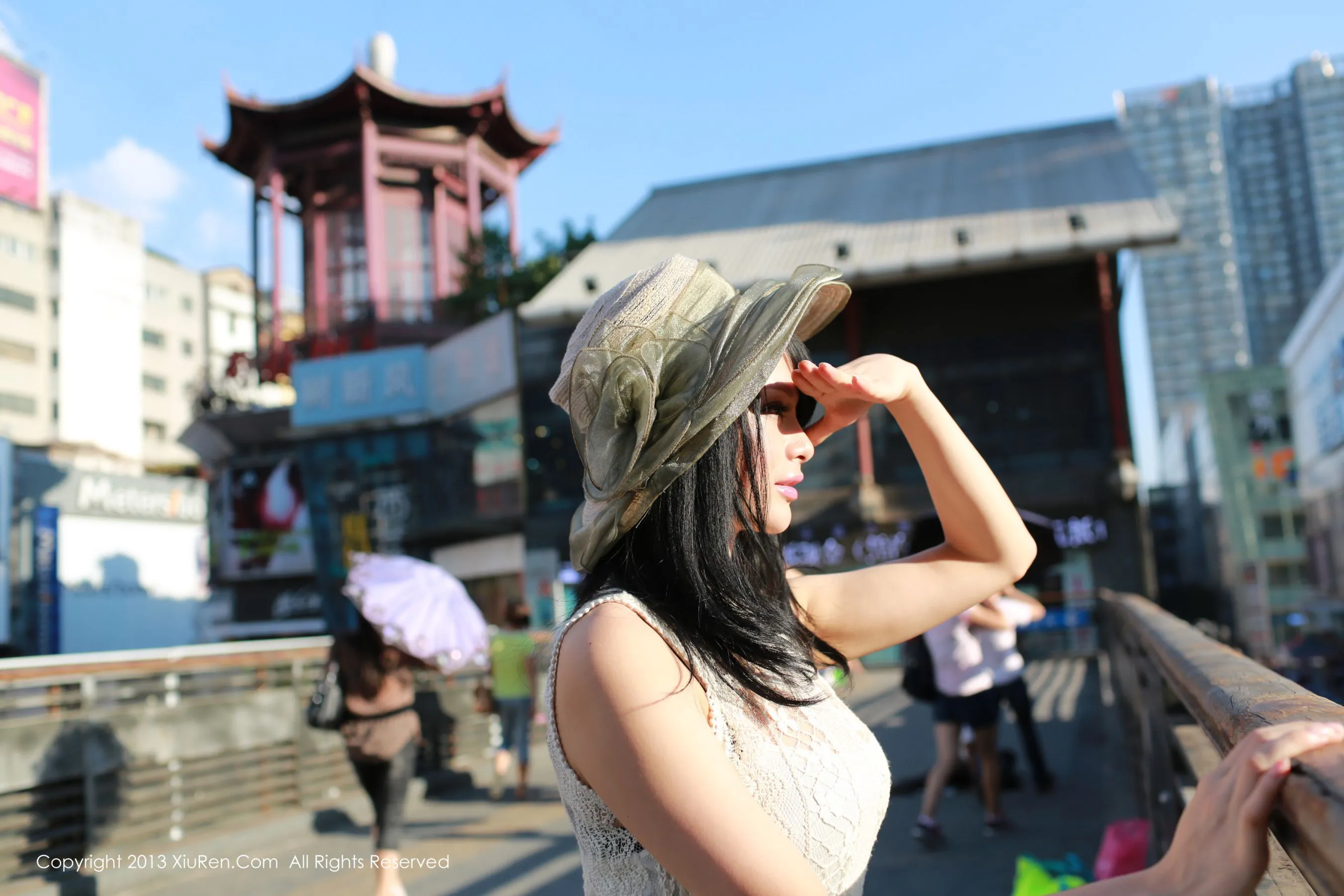 网络红人AngelaLee李玲(歪歪)作品全集 秀人网 No.038第16张