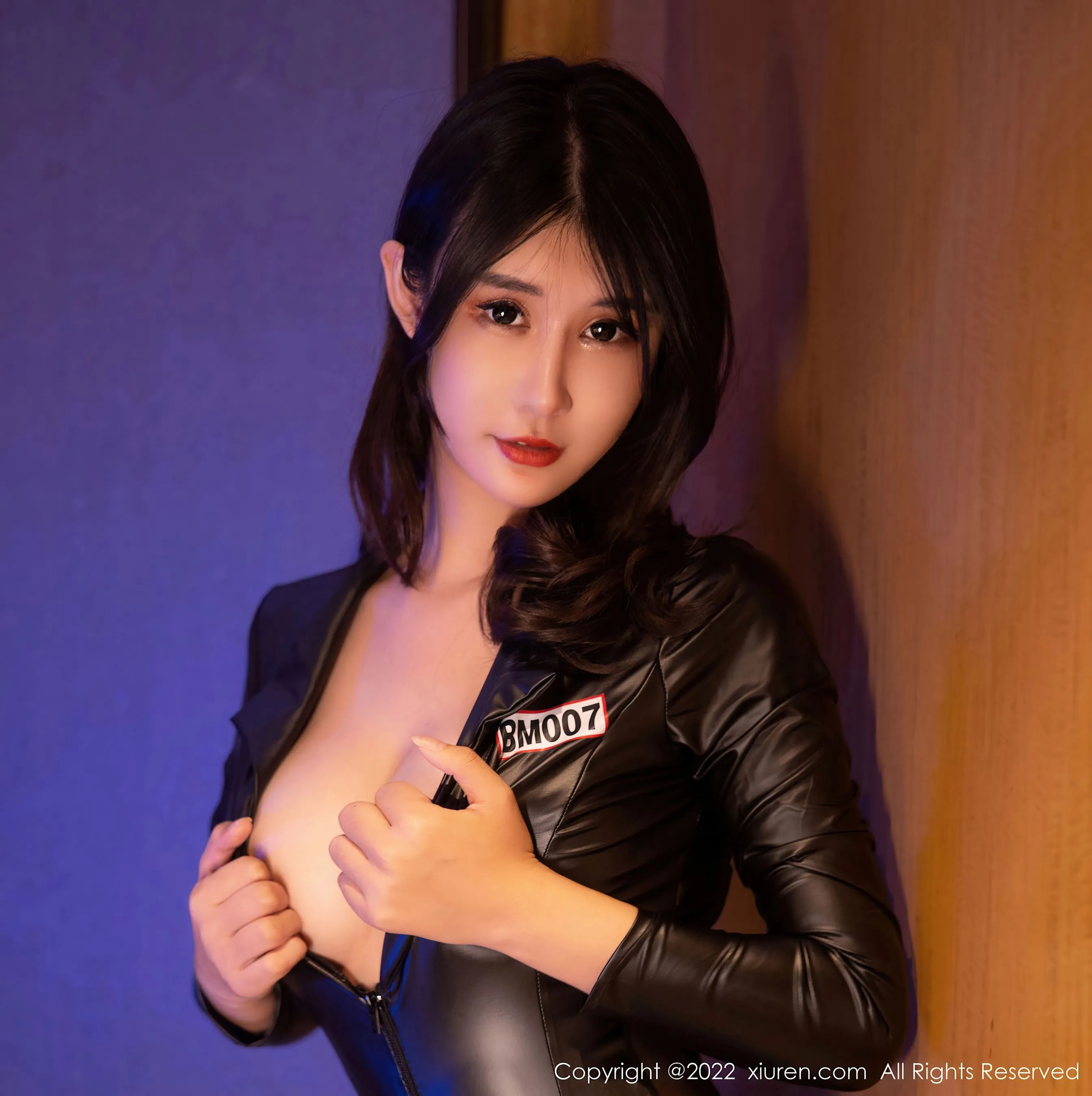  秀人网 No.5794 夏沫沫tifa 黑丝美腿第10张