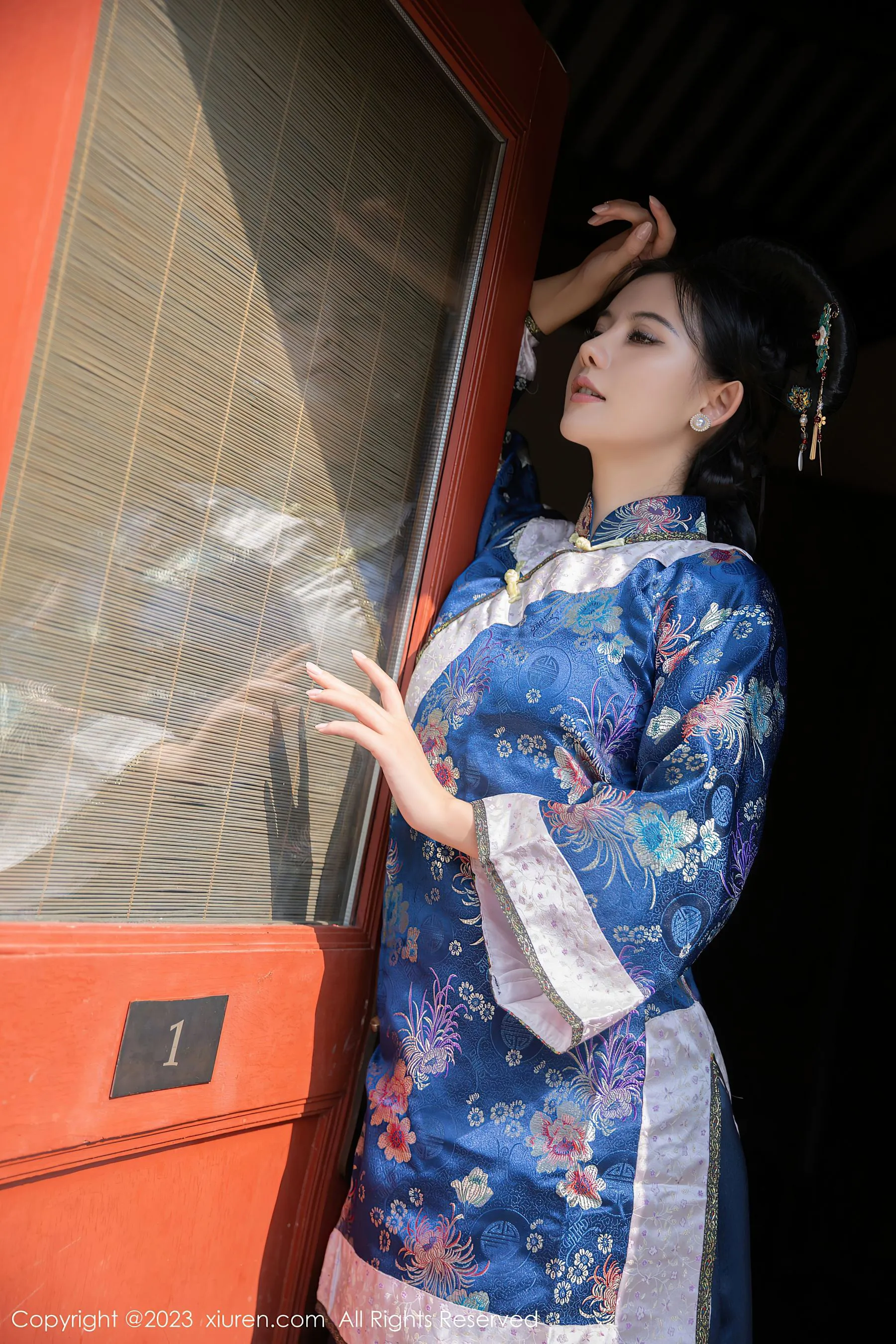 秀人网 No.6398 就是阿朱啊第24张