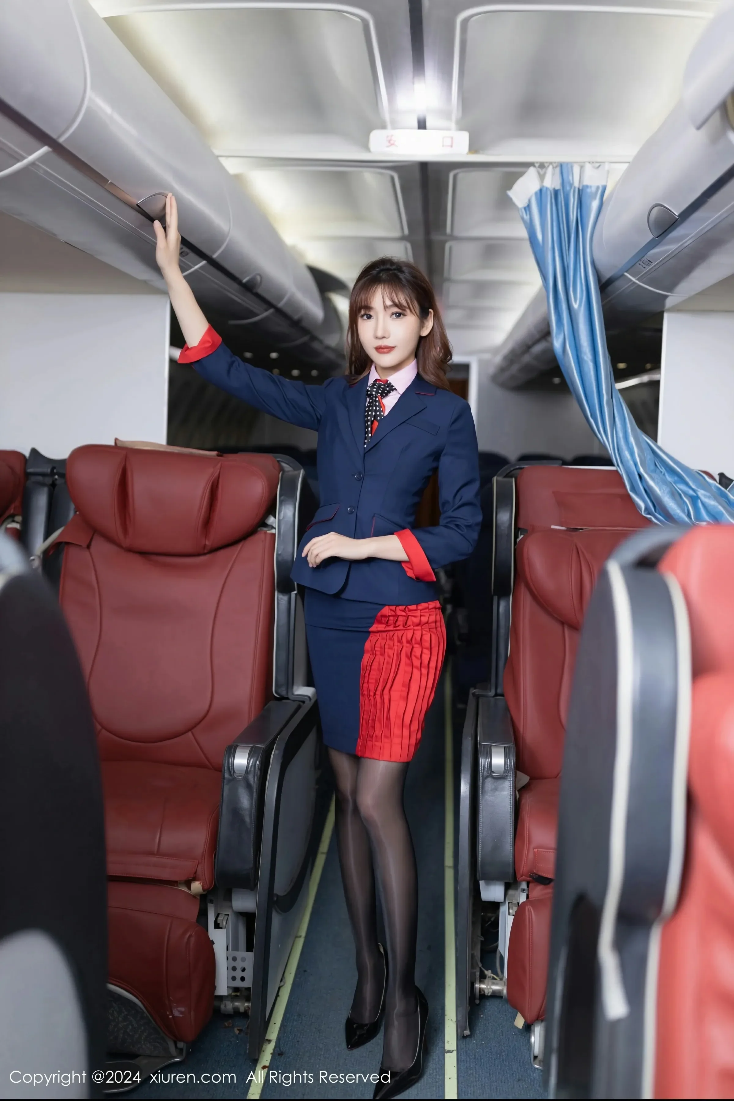  XiuRen 秀人 No.8196 陆萱萱 [80P]第2张