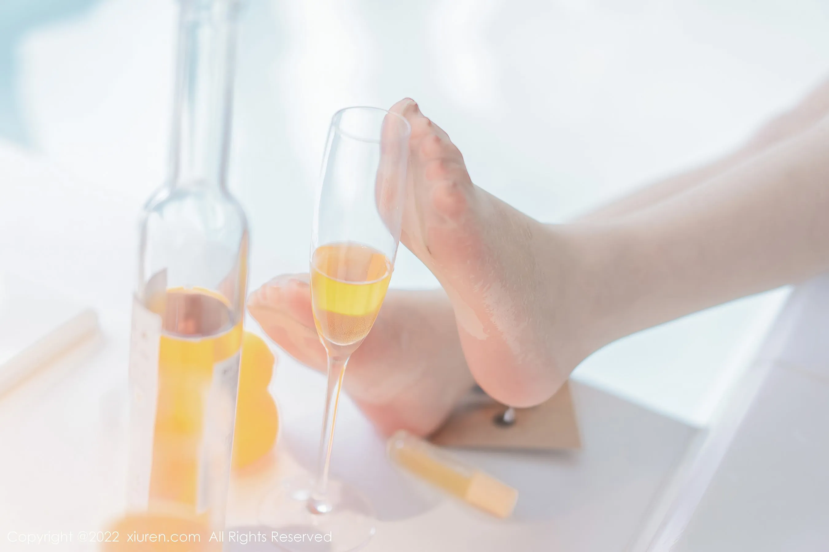  秀人网 No.4855 允爾 美臀美腿丰乳写真第18张