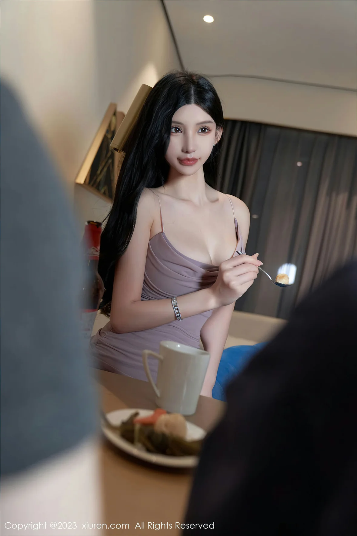  XiuRen 秀人 No.7122 周于希Sally 主题《邻居间的暧昧关系》厦门旅拍 [101P]第10张