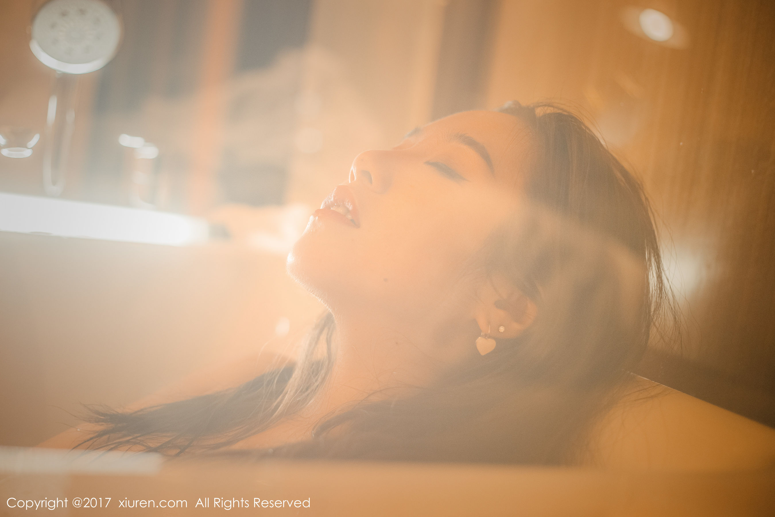 吃白菜的vi菜菜《性感女郎》 XiuRen 秀人网 NO.823第8张