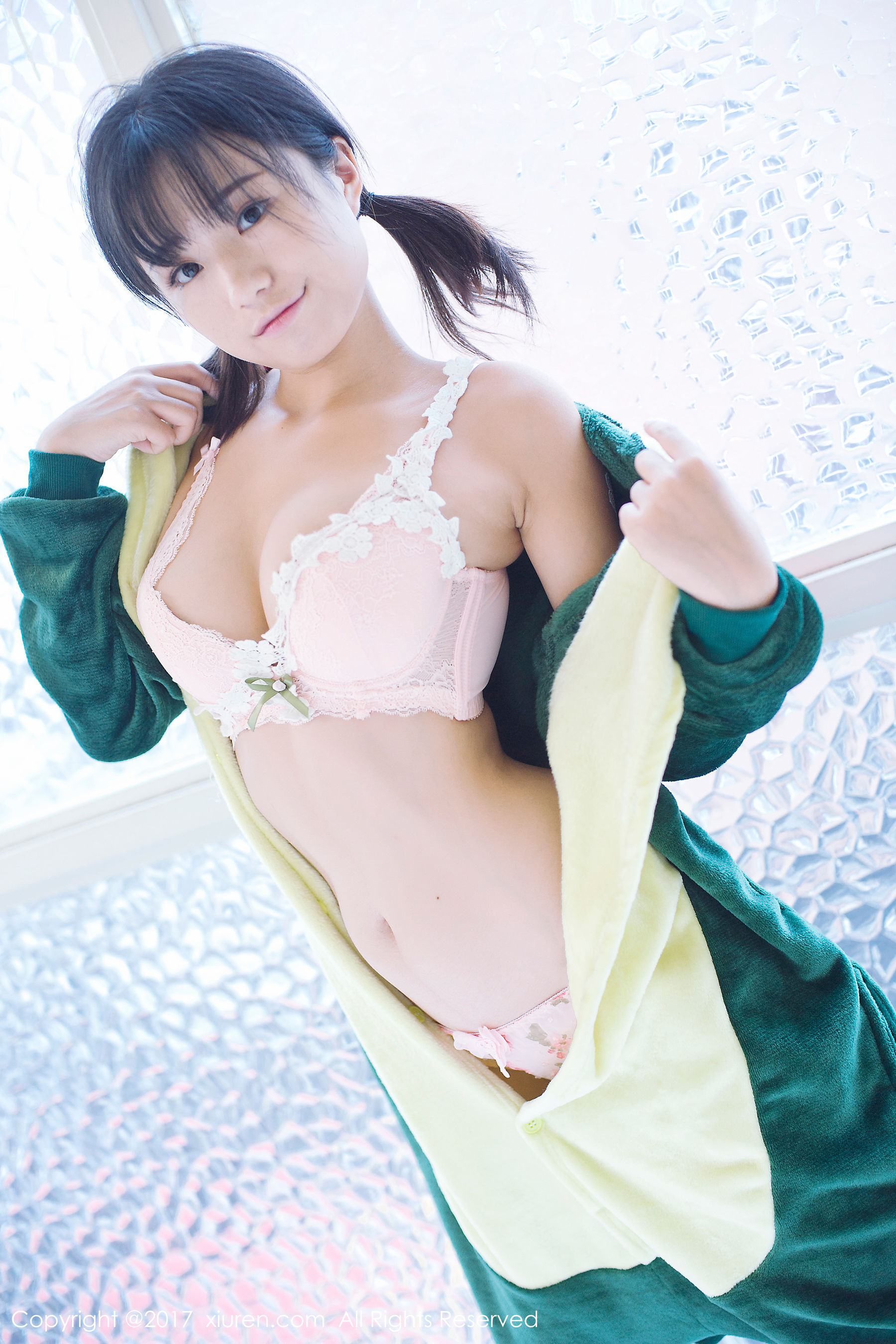 仓井优香《小草莓小号系列和小恐龙睡袍》 XiuRen 秀人网 NO.831第12张