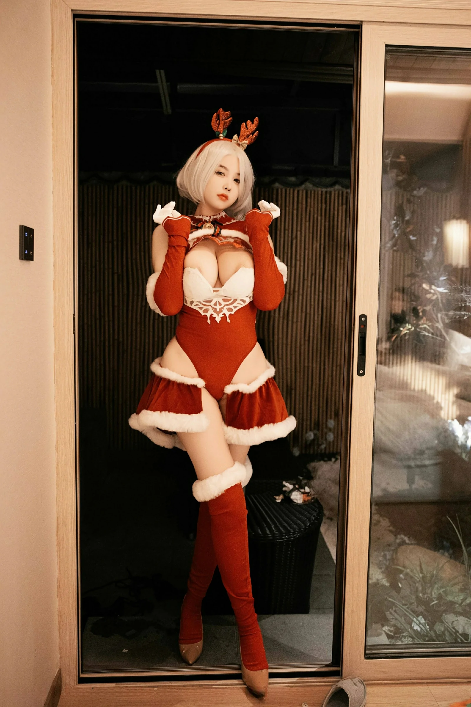  XiuRen 秀人 No.9660 樱桃小犊子 [55P]第2张