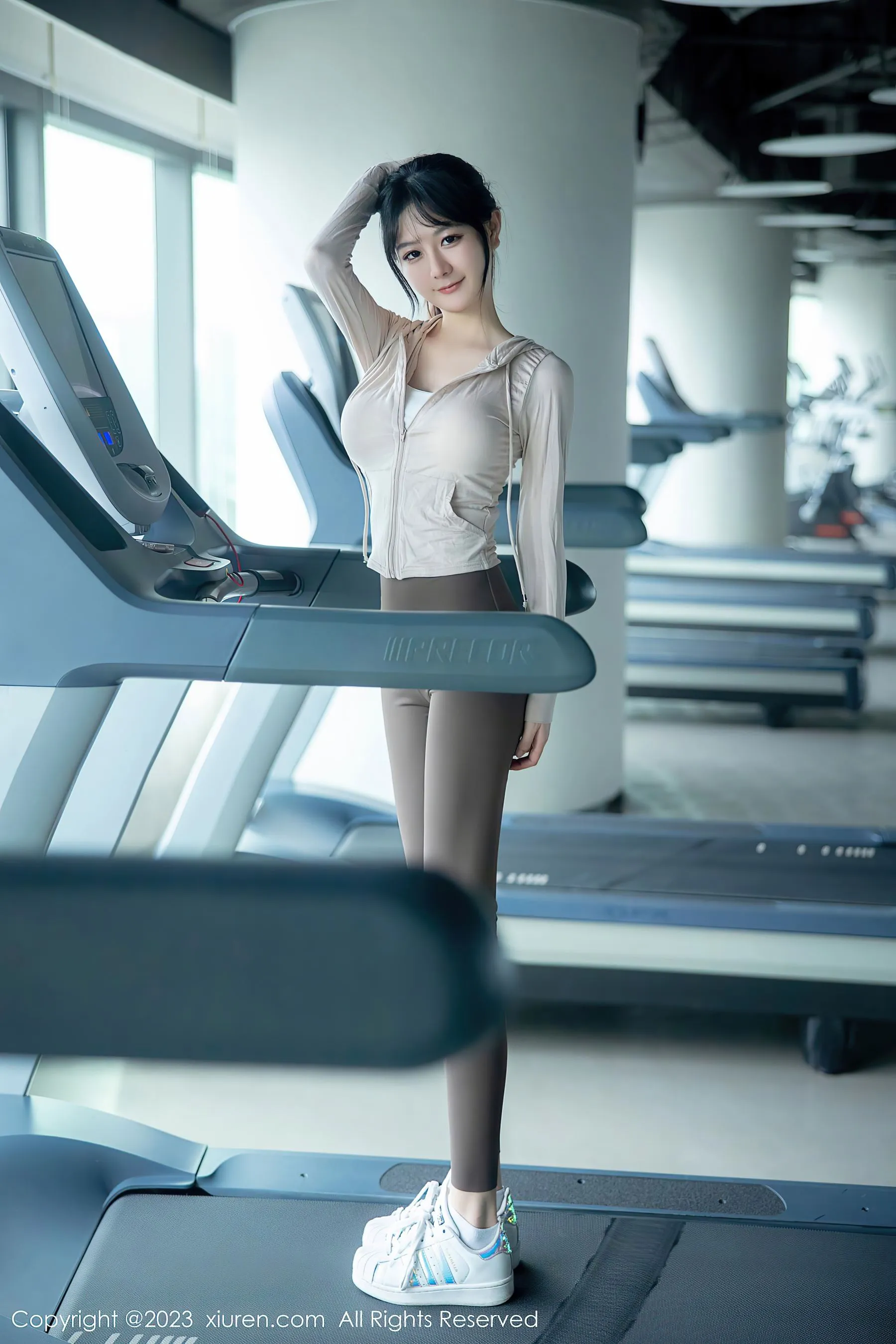  秀人网 No.6683 幼幼 健身美腿第2张