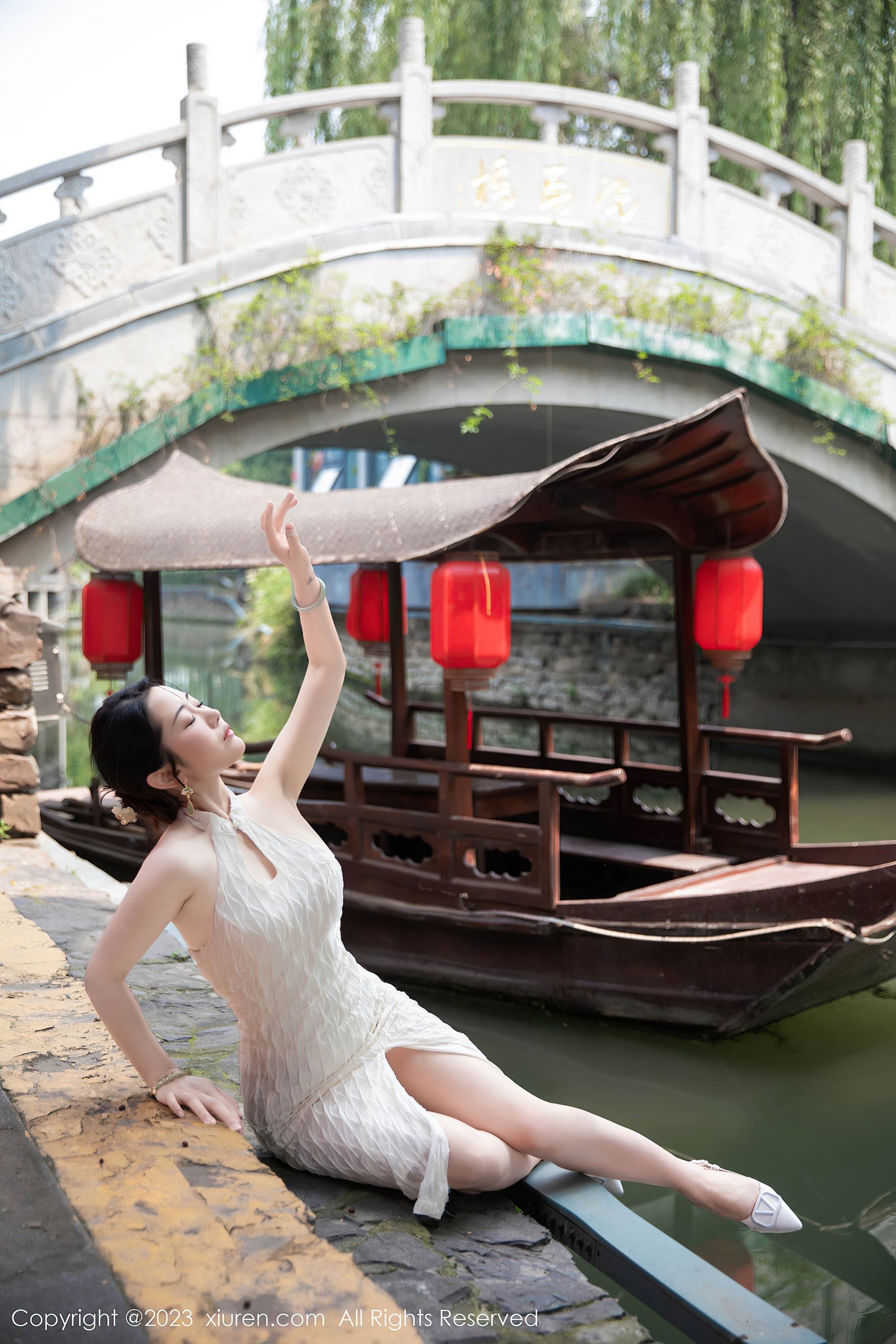 XiuRen 秀人 No.7435 严利娅Yuliya 旗袍美臀第19张