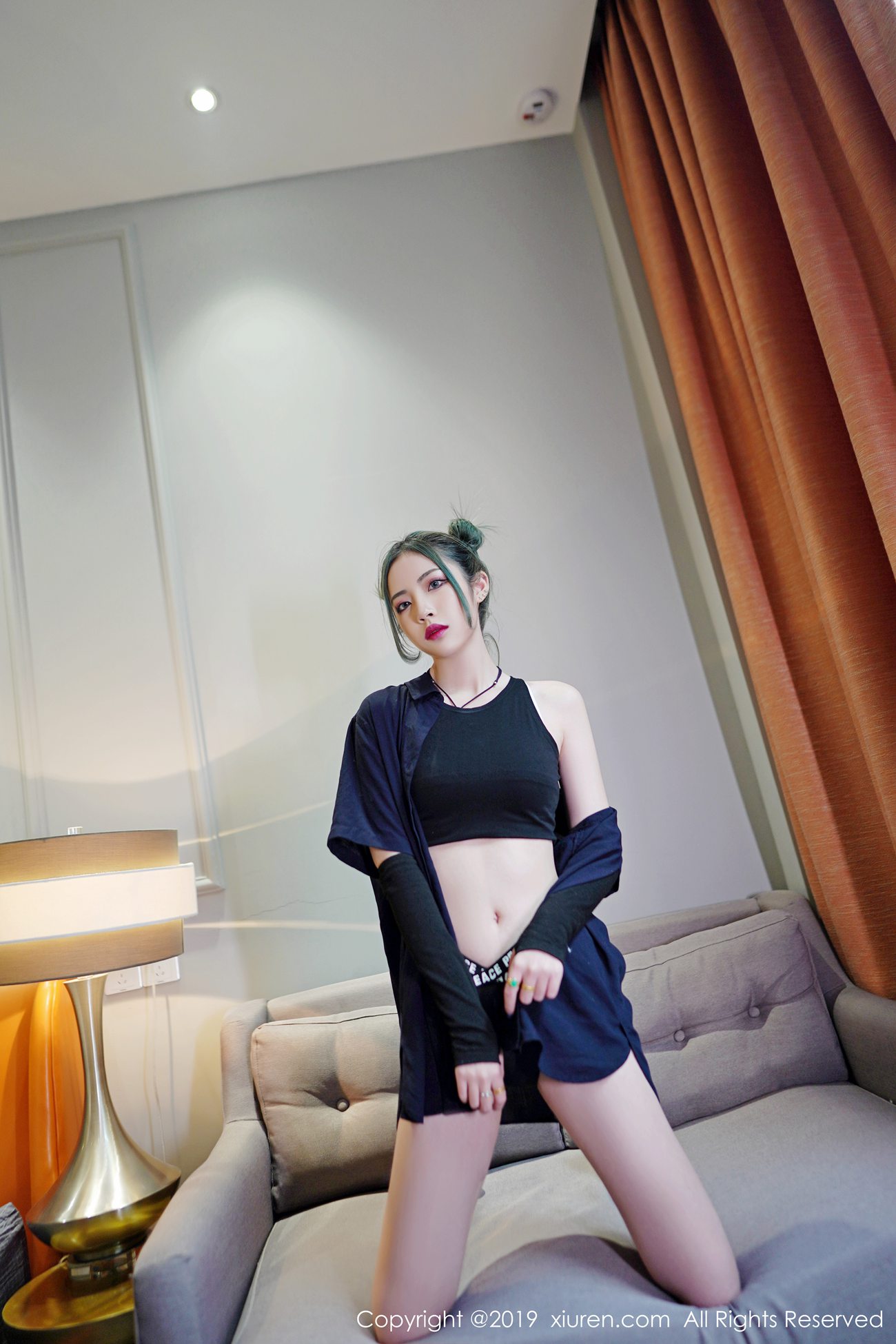 [Xiuren绣人网]XR20190826N01644 2019.08.26 No.1644 欣长的美腿笔直光滑 贾诗晗[50+1P]第7张