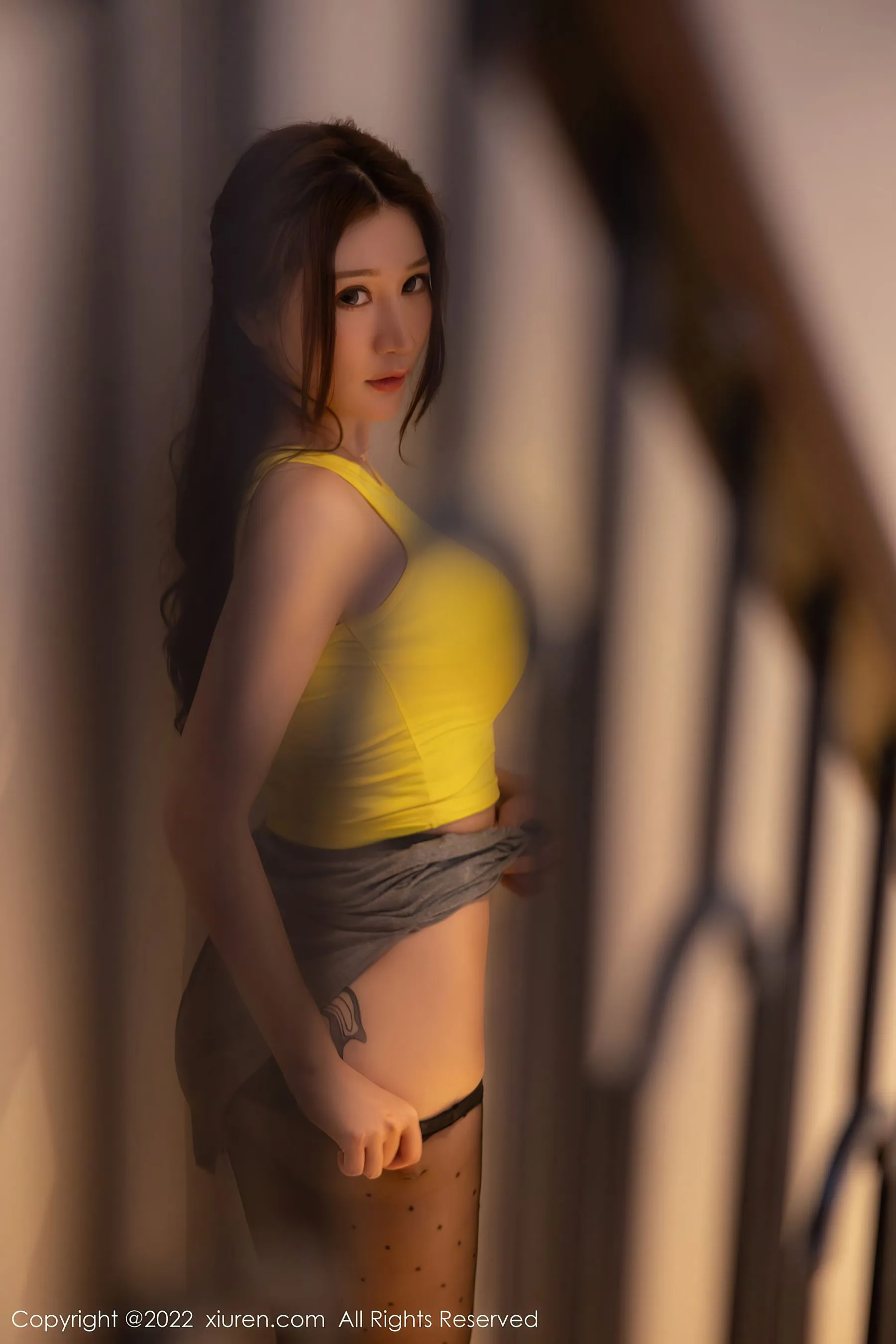  秀人网 No.5843 顾乔楠Cora 黑丝美臀第25张