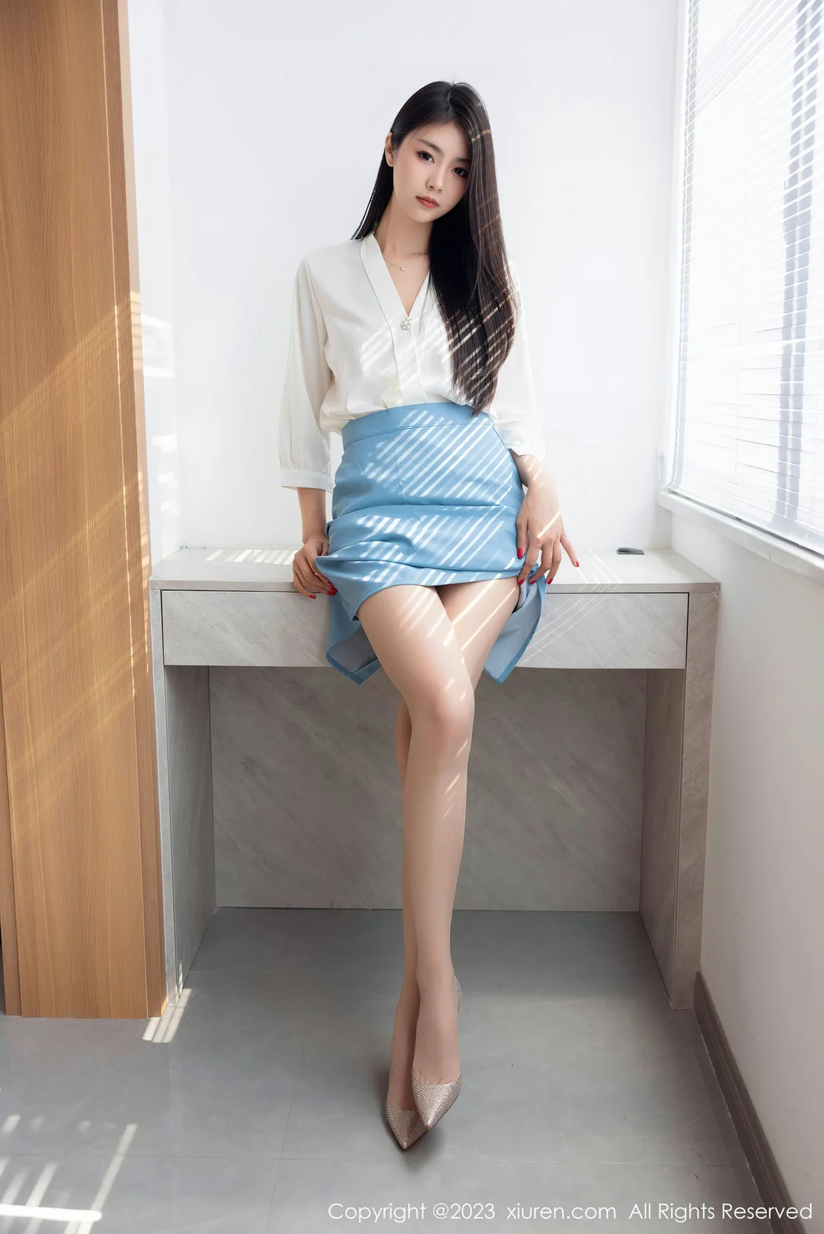  XiuRen 秀人 No.7314 可樂Vicky 娇柔丰满性感写真 [82P]第2张